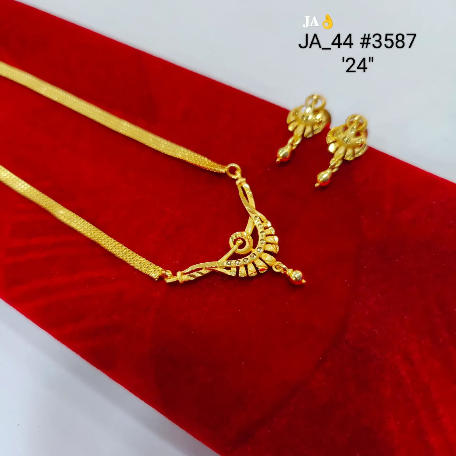 1 Gram Gold Plated Traditional Designer Necklace Set DN-3587
