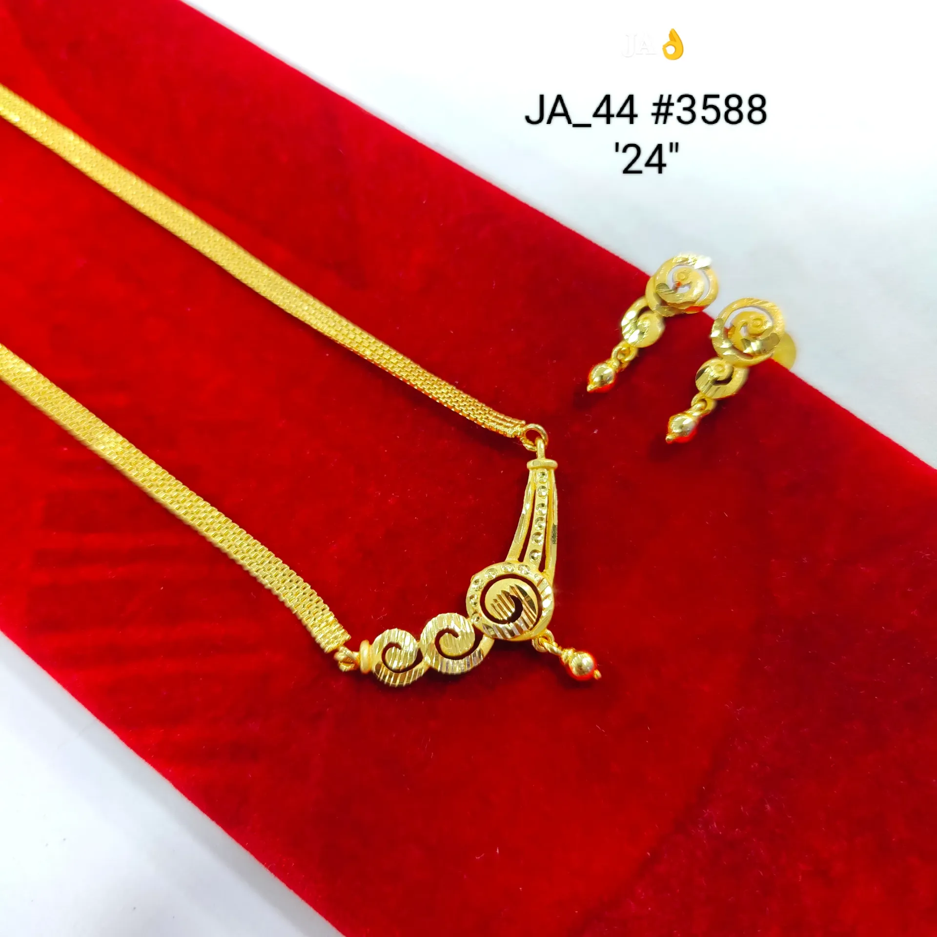 1 Gram Gold Plated Modern Designer Necklace Set DN-3588
