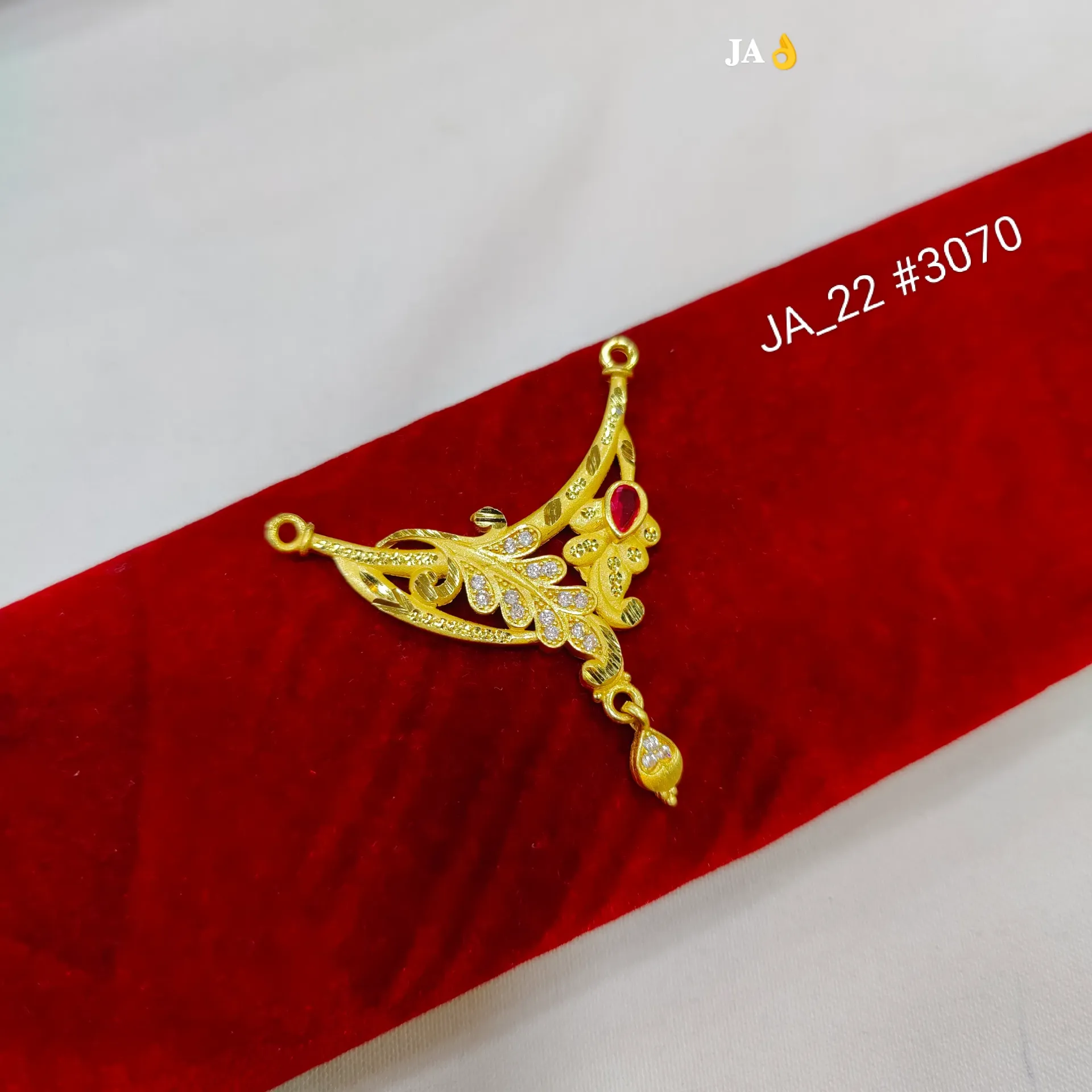 1 Gram Gold Plated Traditional Ruby Leaf Designer Pendant Connector Charm DN-3070