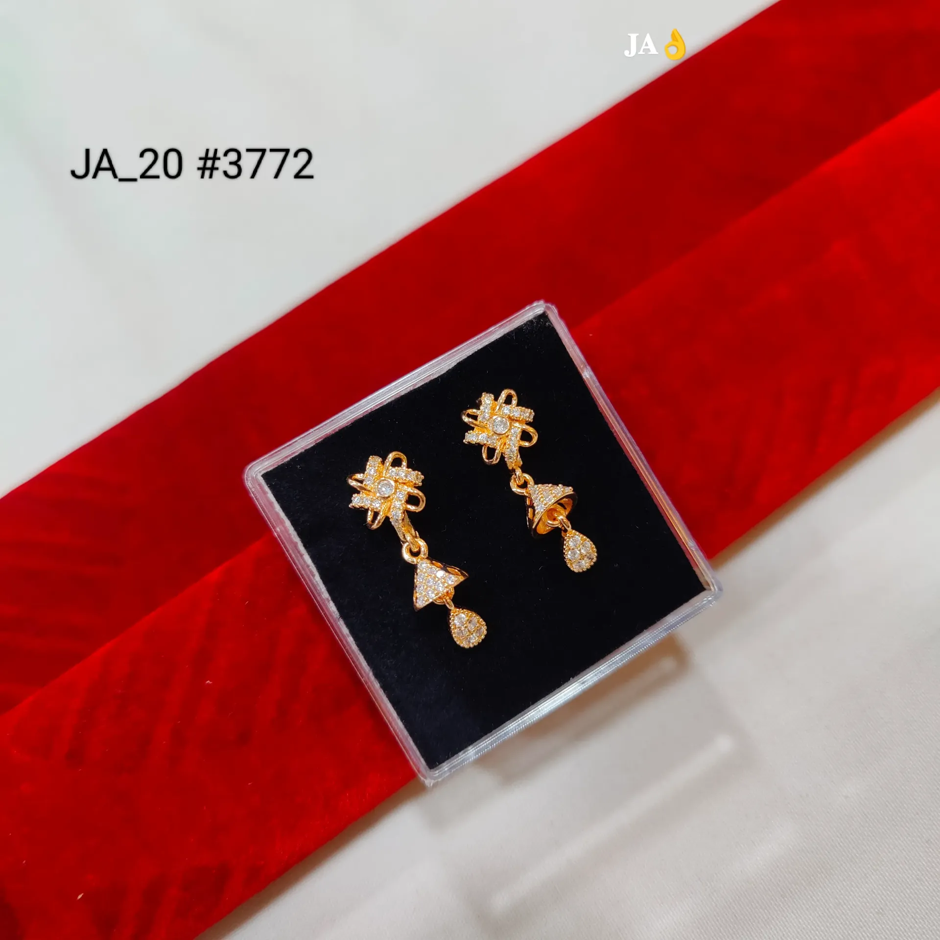 Elegant Floral Charm Gold Plated Hoop Earrings DN-3772