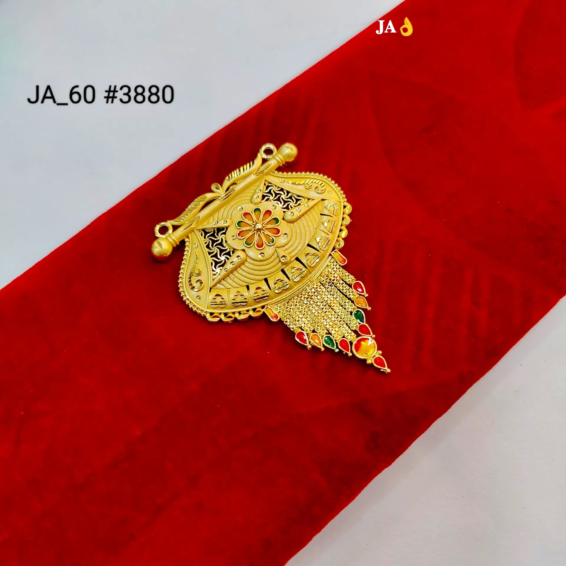 Royal Floral Tassel Temple Gold Plated Pendant DN-3880