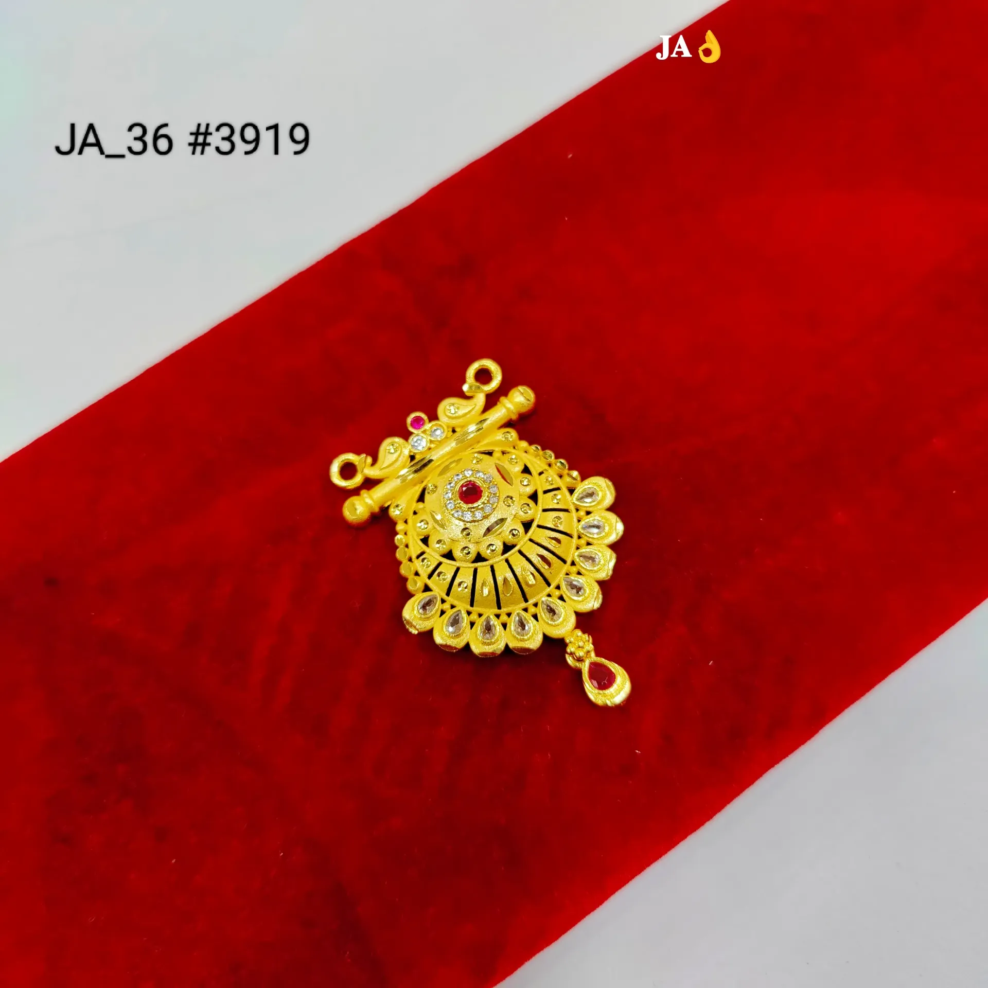Traditional Antique Gold Stone Studded Pendant DN-3919