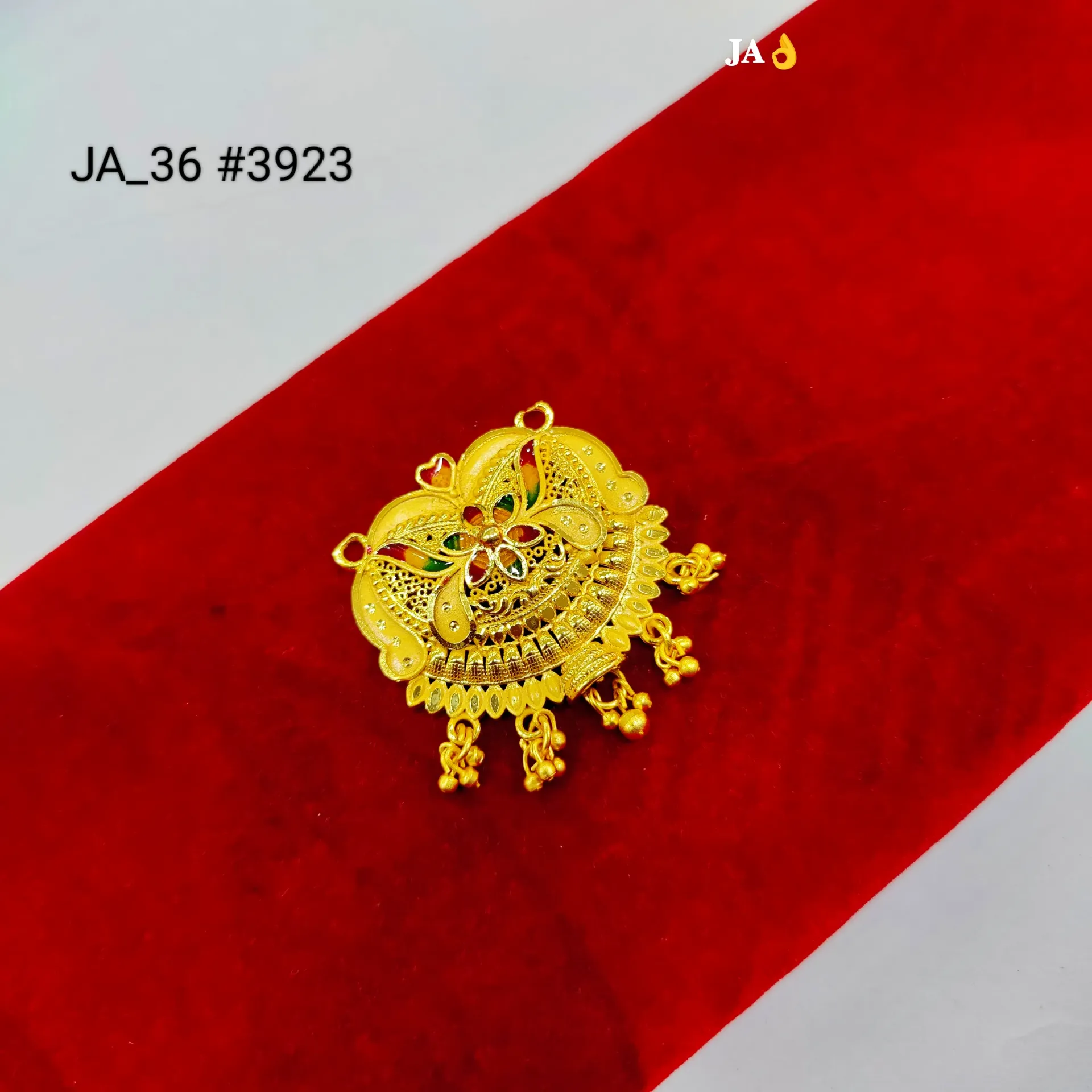 Traditional Antique Gold Floral Pendant DN-3923