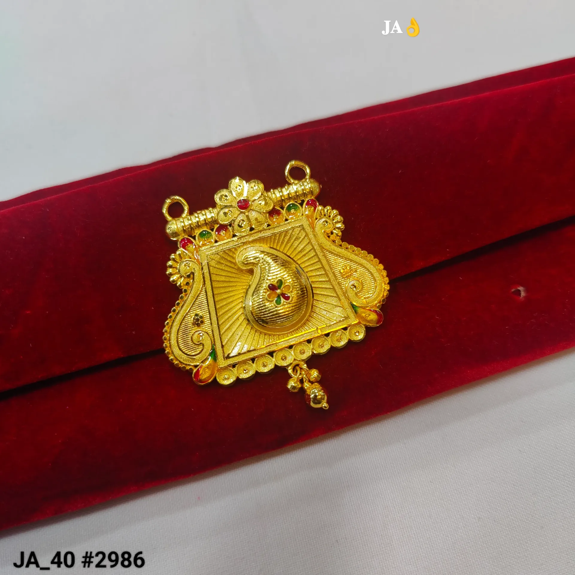 Royal Paisley Heritage Designer Pendant – DN-2986