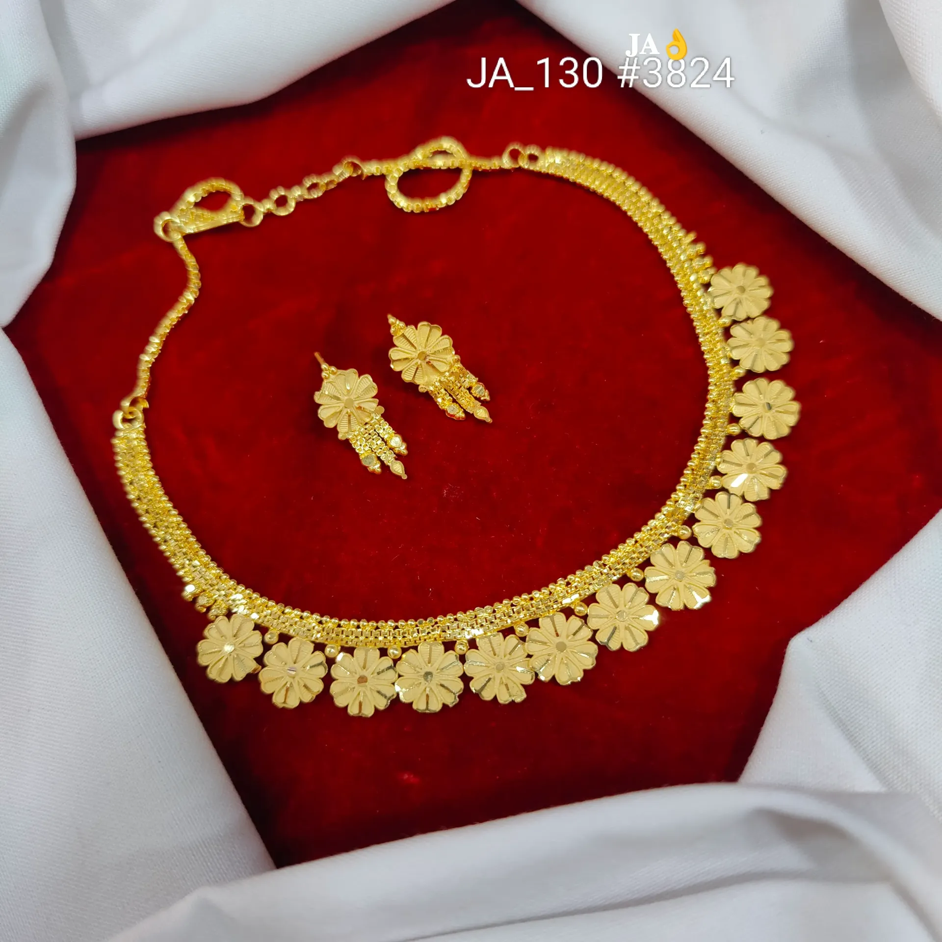 1 Gram Gold Plated Floral Designer Necklace Set DN-3824