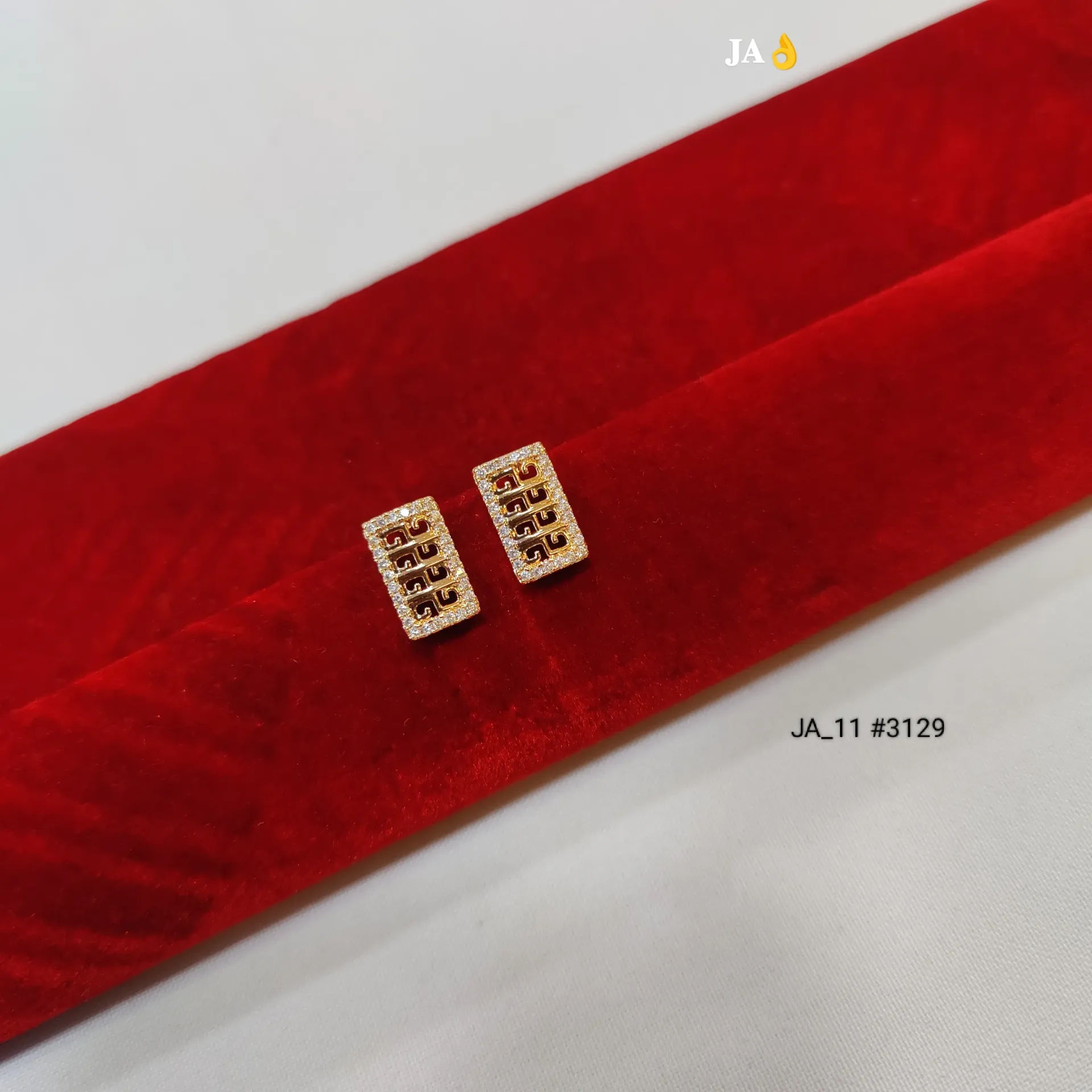 1 Gram Gold Plated  Stone Designer AD Tops Earrings DN-3129
