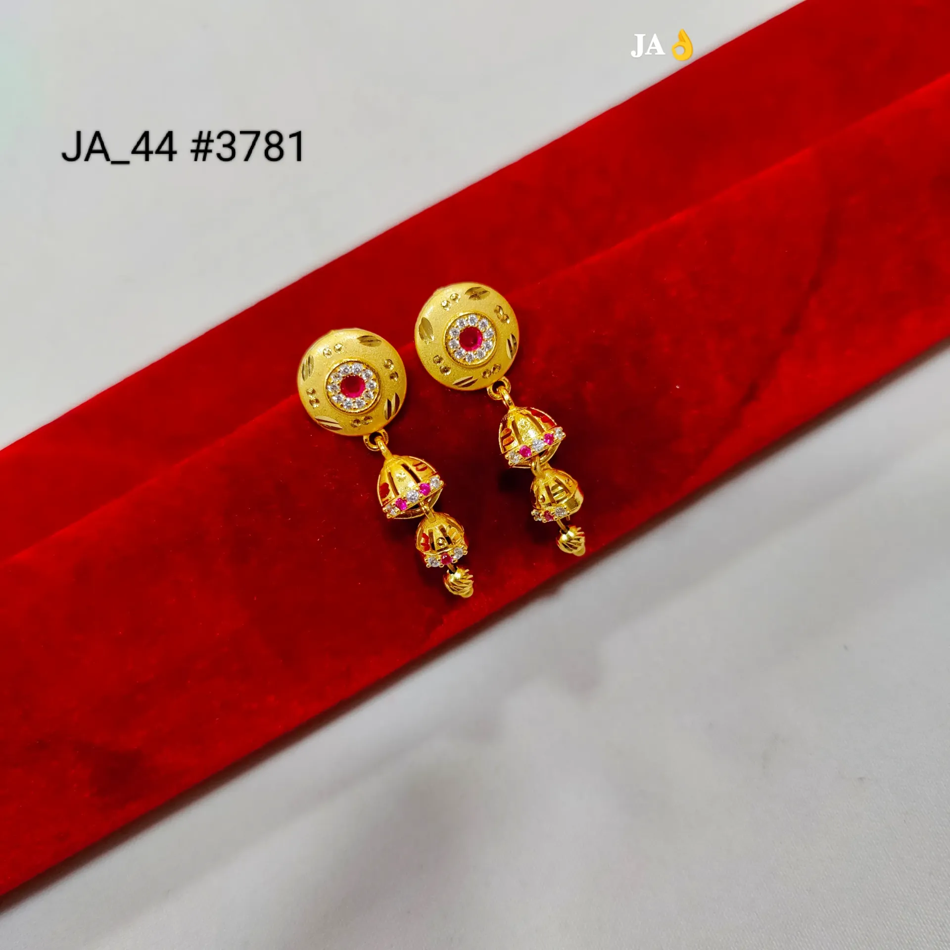 1 Gram Gold Plated Traditional Round AD Tops Jhumki Earring DN-3781