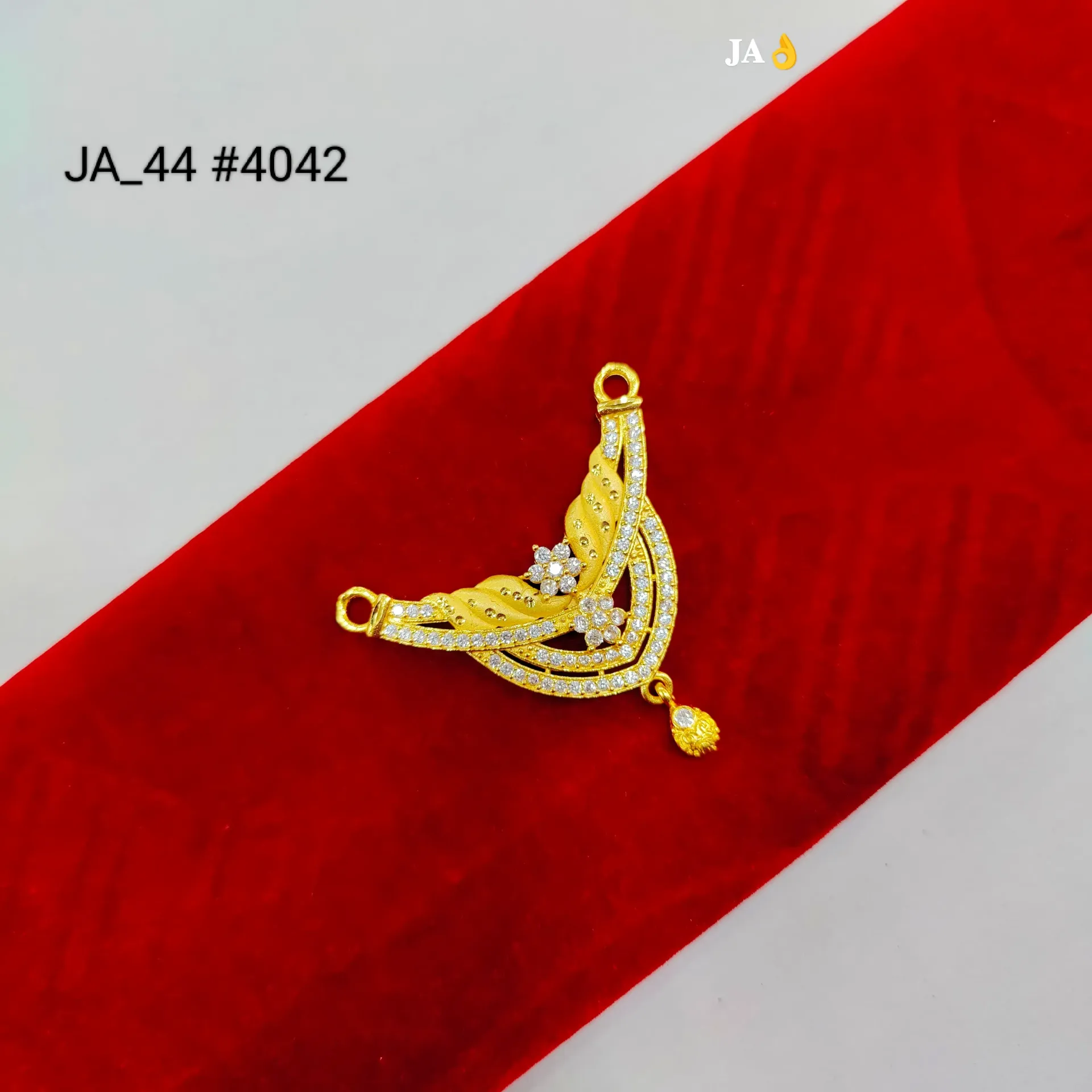 Designer CZ Floral Leaf Pendant DN-4042