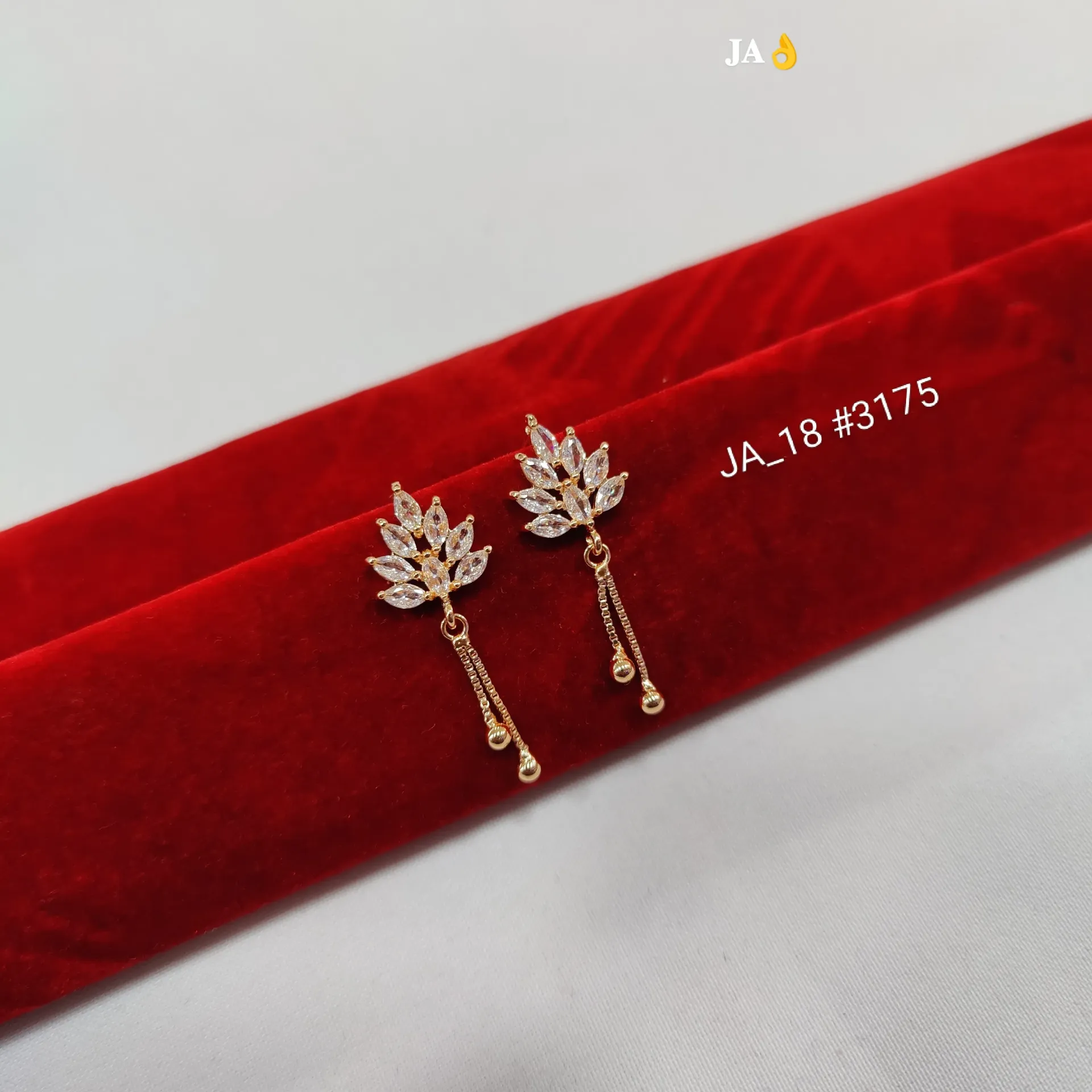 Elegant CZ Leaf Drop Earrings DN-3175