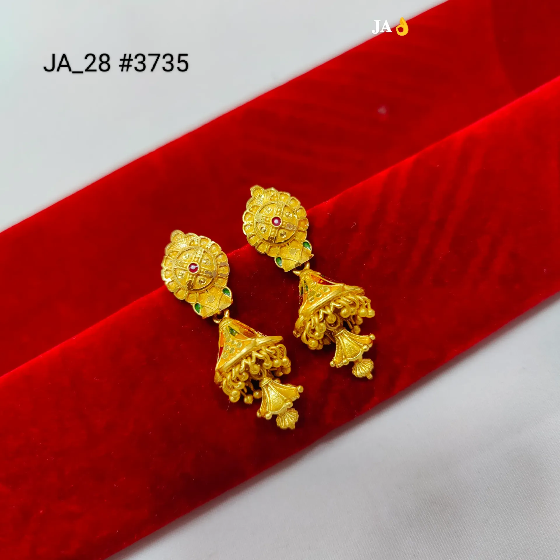Premium Gold Tone Traditional Jhumka Earrings DN-3735
