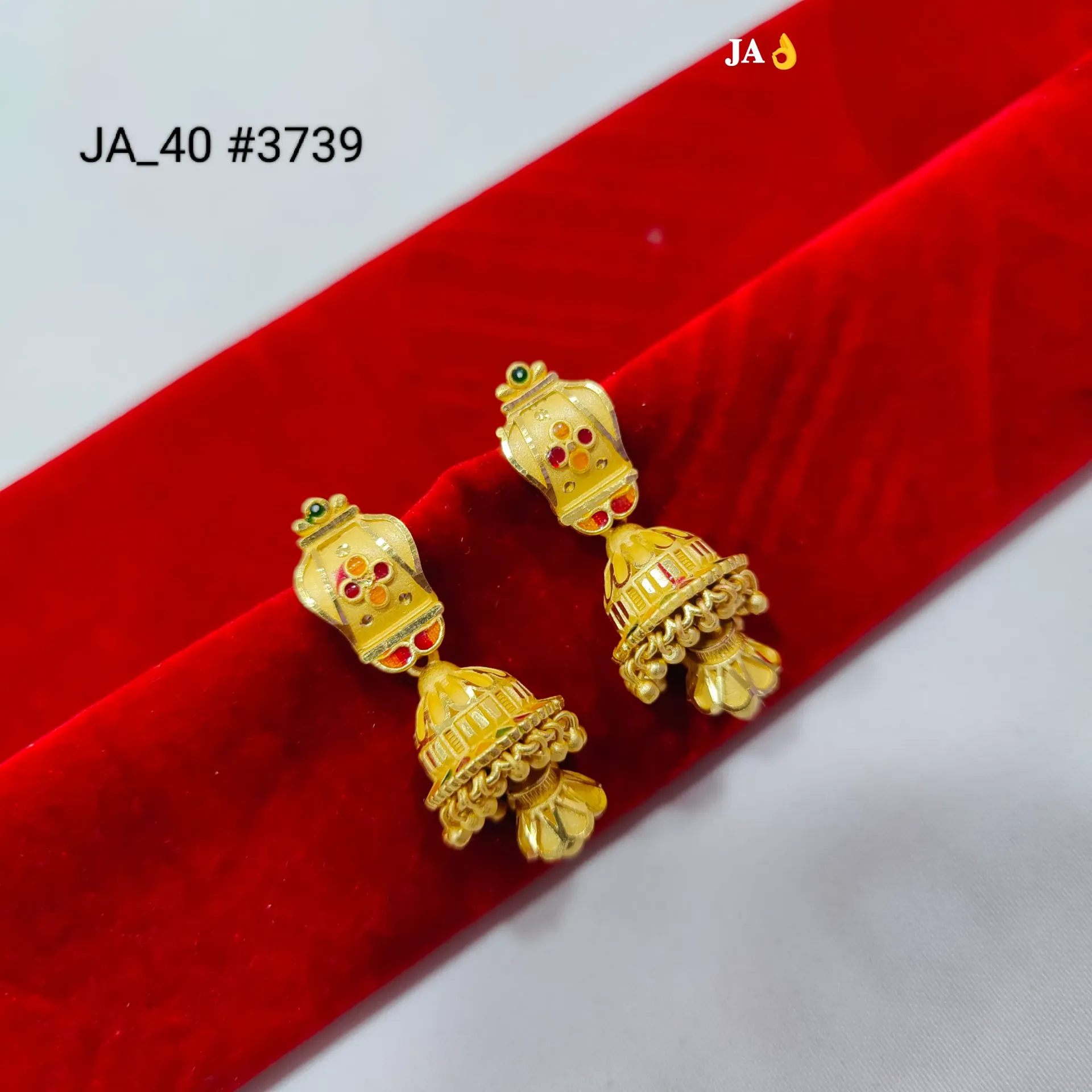 Gold Tone Traditional Enamel Jhumka Earrings DN-3739
