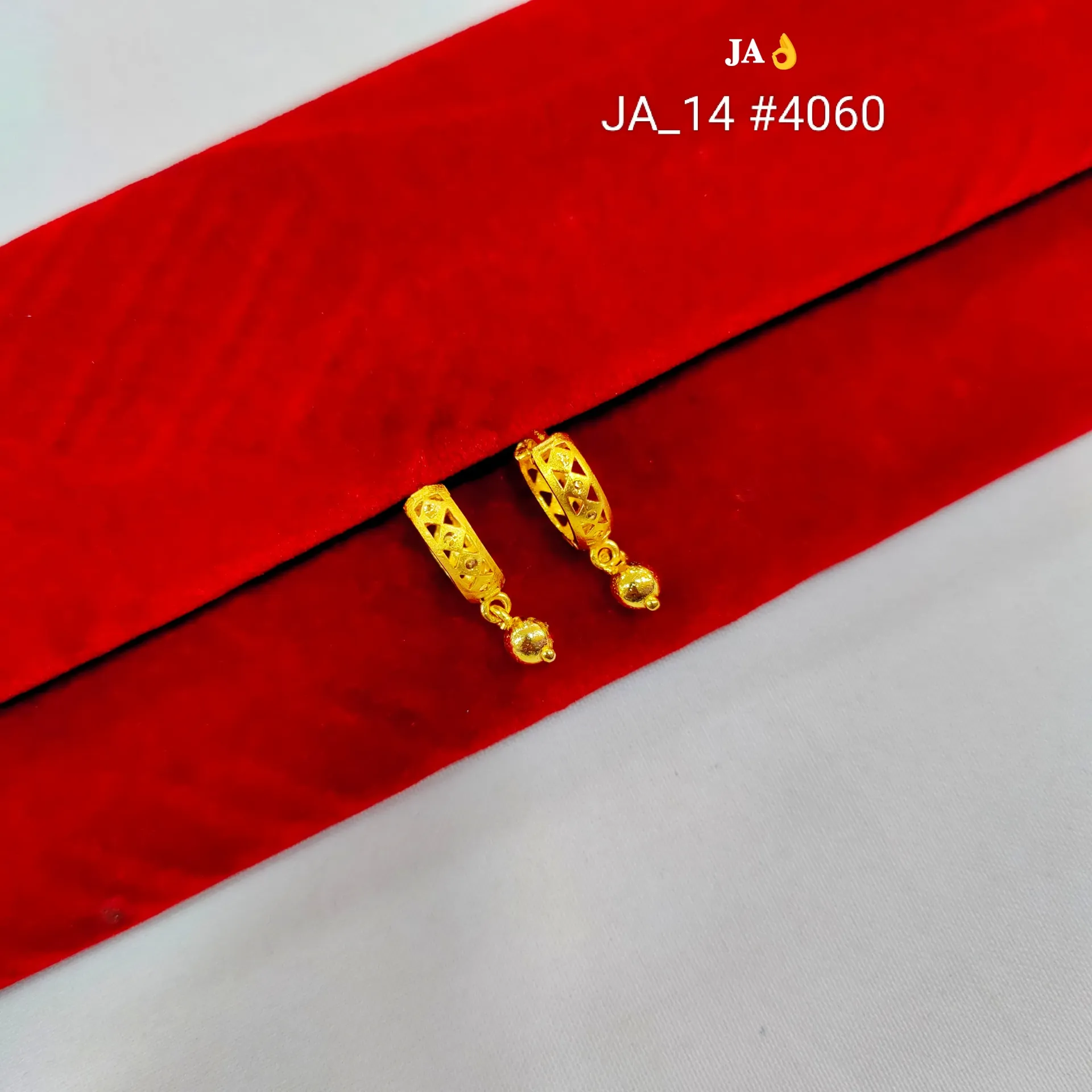 Gold Tone Minimal Drop Earrings DN-4060