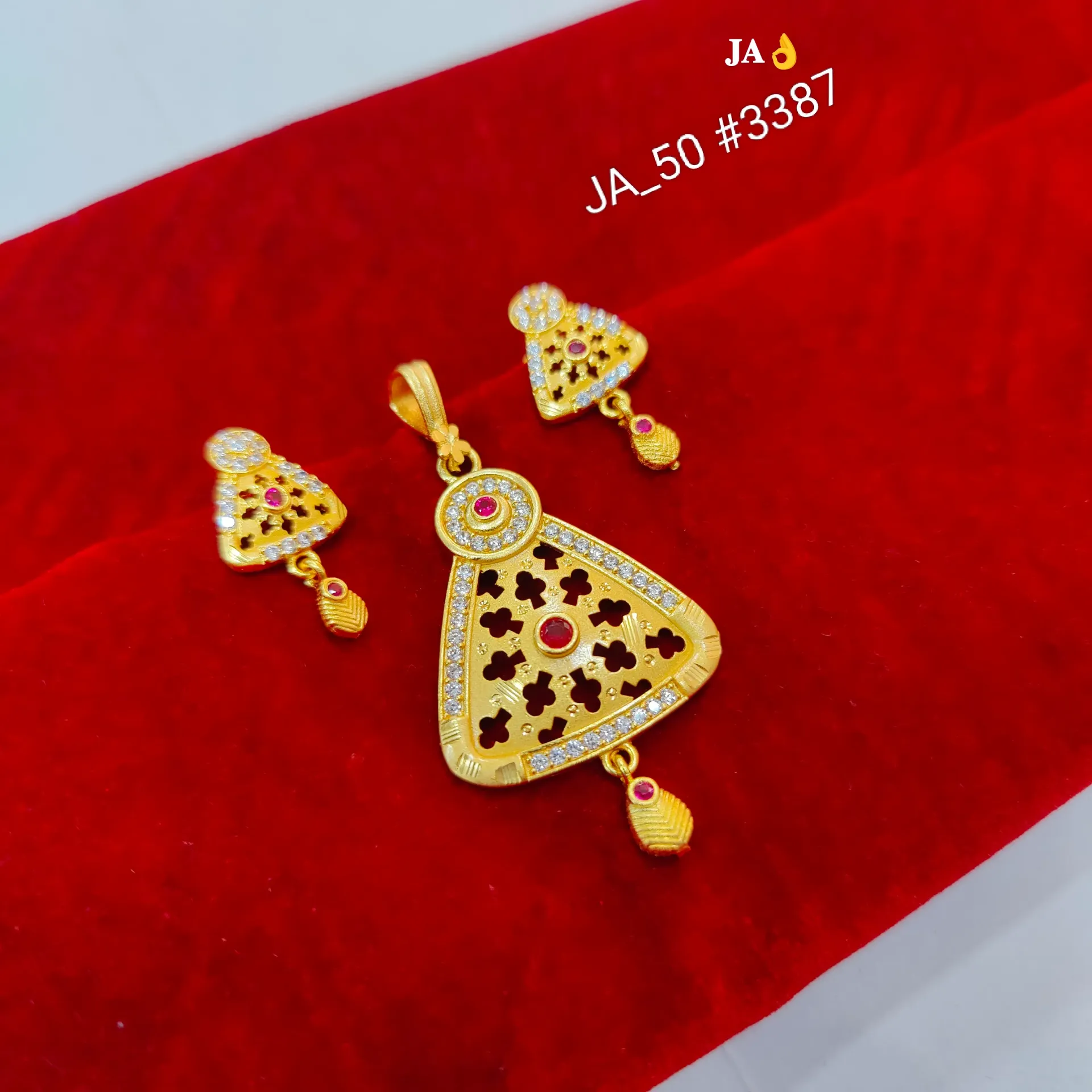 1 Gram Gold Plated Pendant Set DN-3387