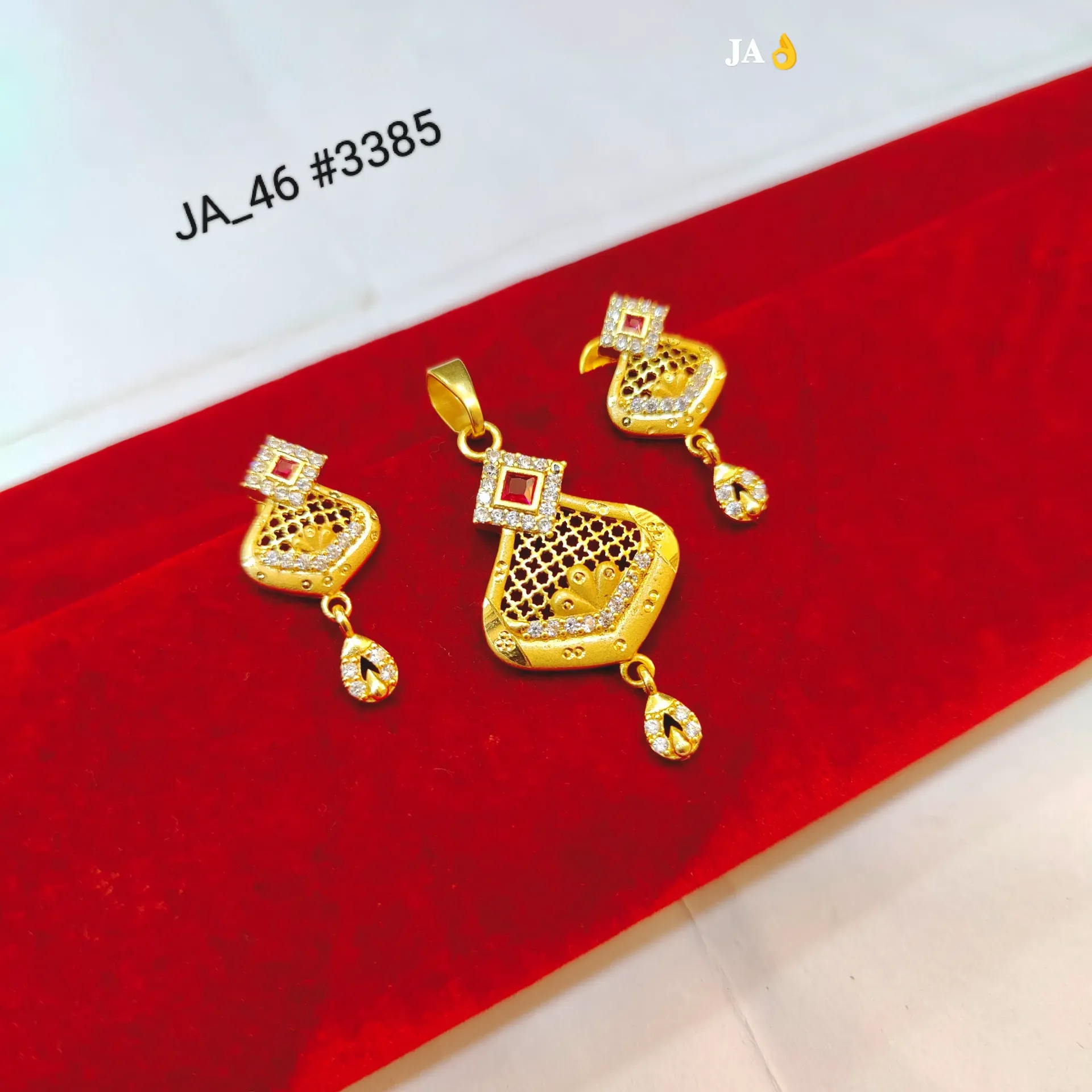 1 Gram Gold Plated Pendant Set DN-3385