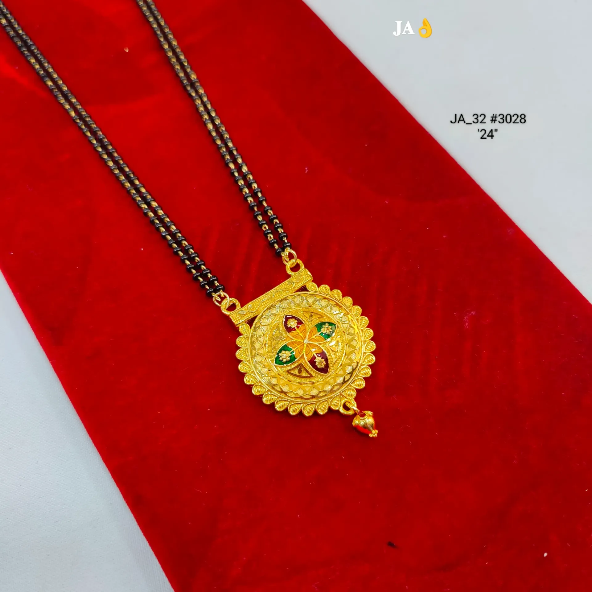 Traditional Gold Mangalsutra Pendant Necklace – Circular Floral Medallion Design DN-3028