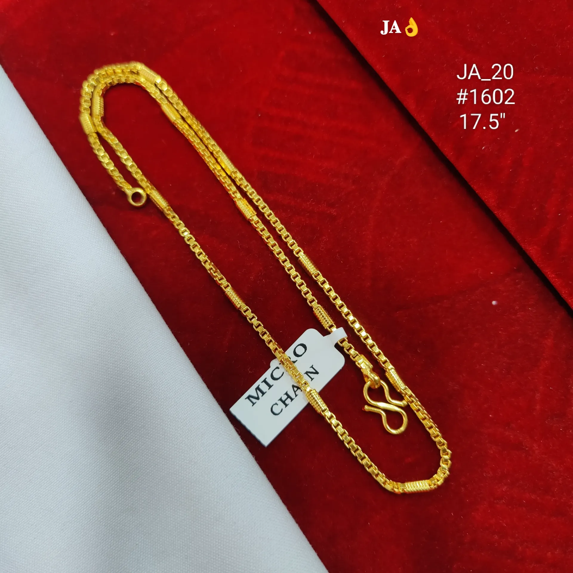 Gold Designer Box Chain 17.5 Inch DN-1602