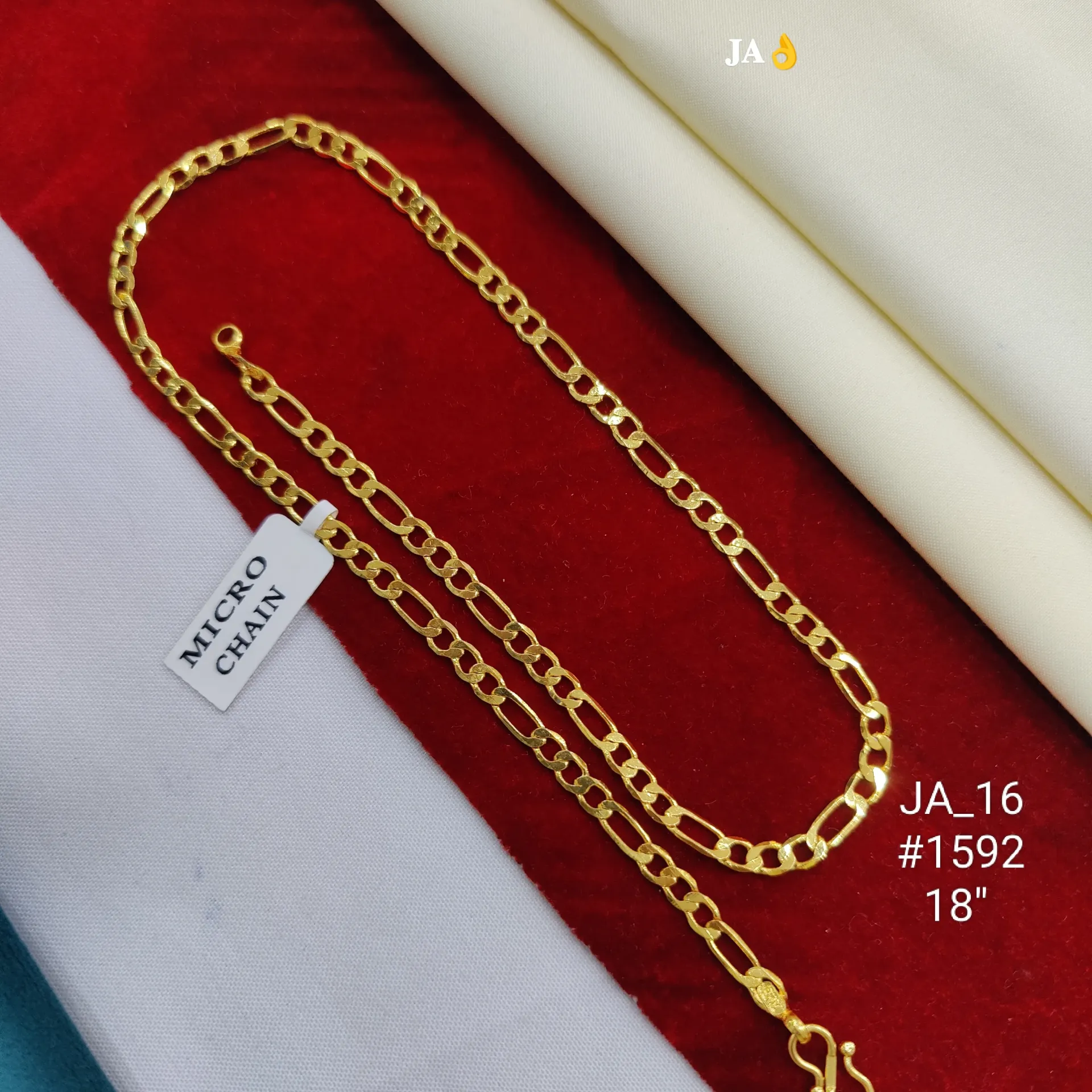 Gold Figaro Chain 18 Inch DN-1592