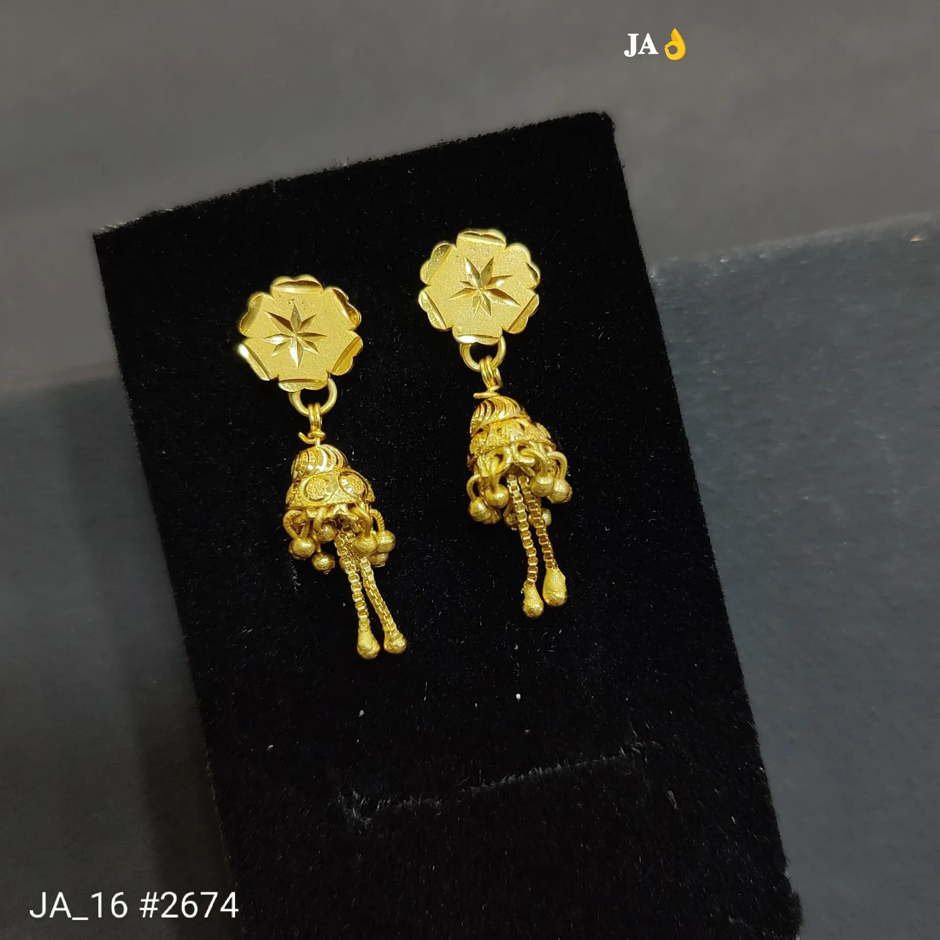 Gold Floral Jhumki Stud Earrings DN-2674
