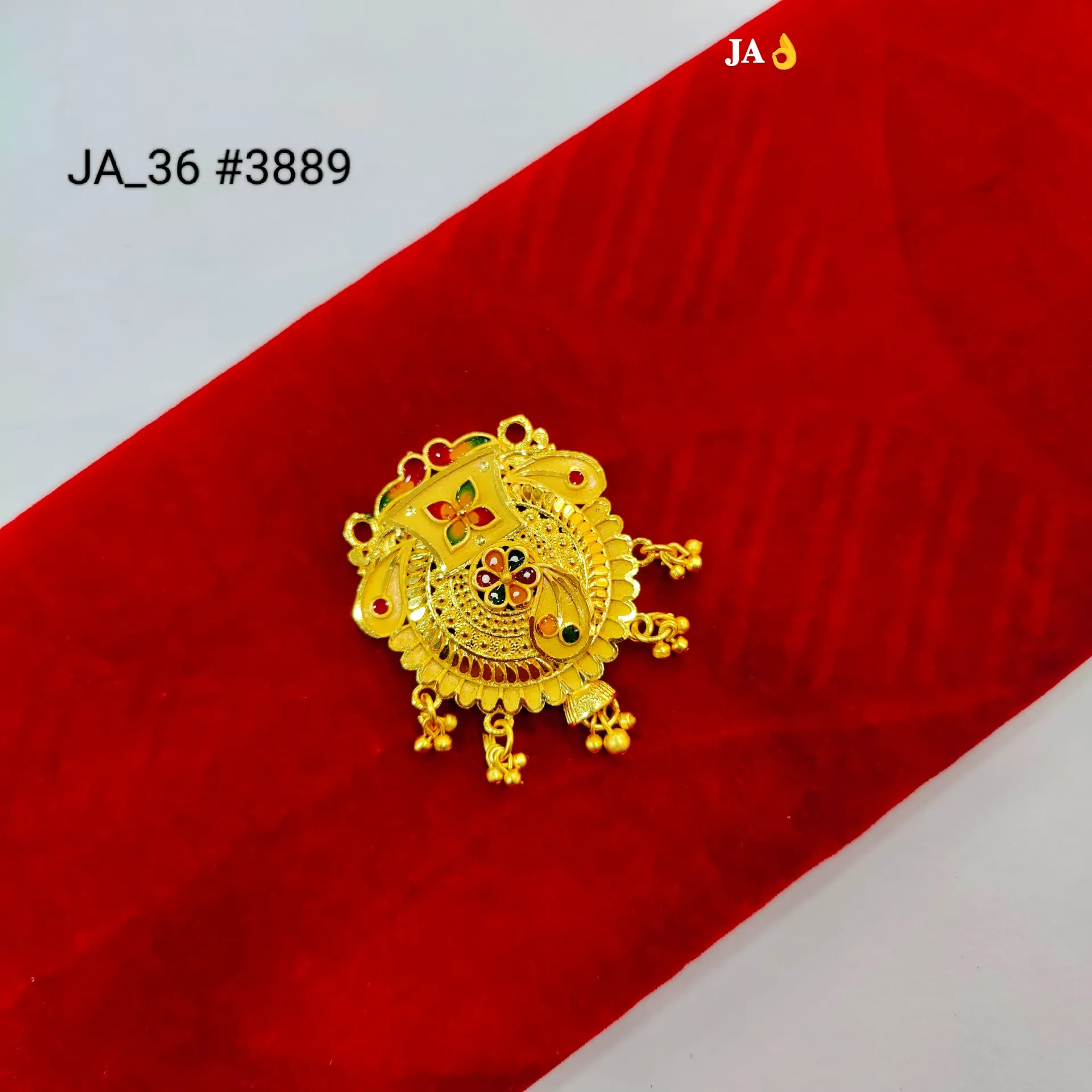 Gold Plated Traditional Pendant DN-3889