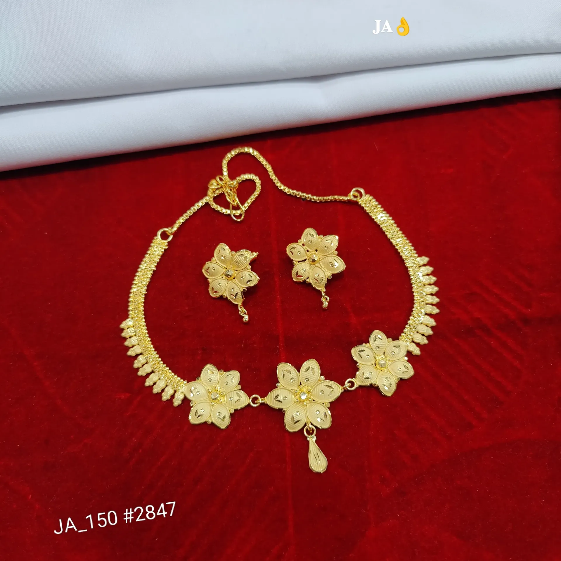 Gold Plated Floral Designer Necklace Set DN-2847