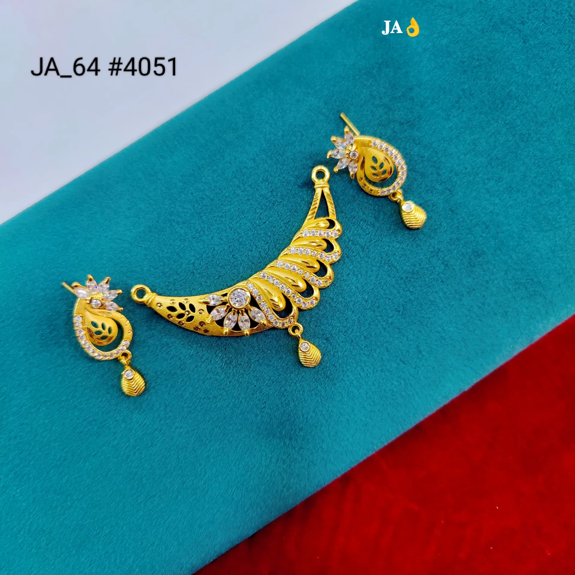 1 Gram Gold Plated Pendant with Earrings DN-4051