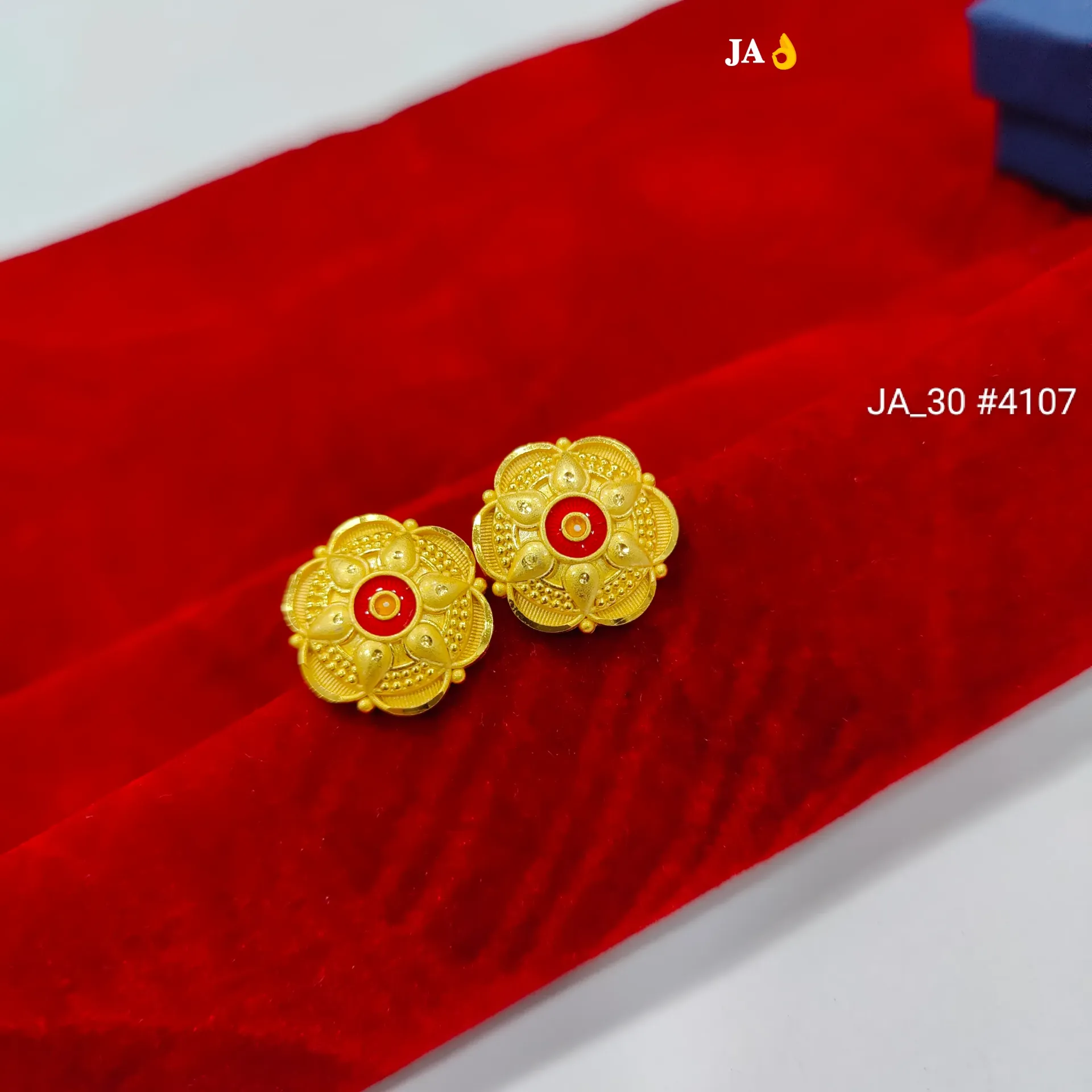 Women's Classic Floral Gold Stud Earrings DN-4107