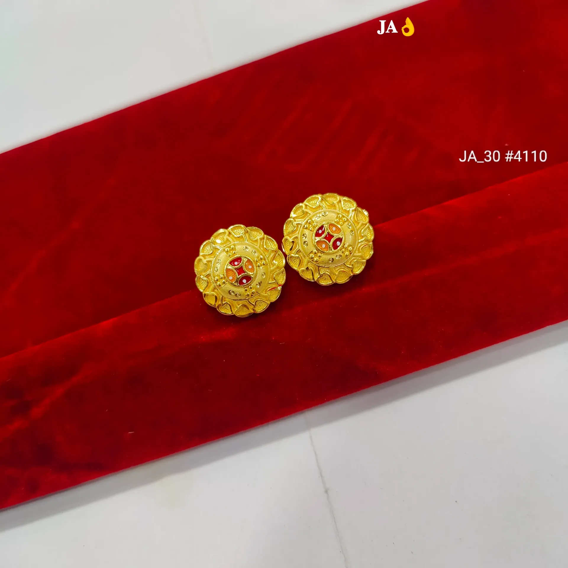 Traditional Gold Floral Stud Earrings  DN - 4110
