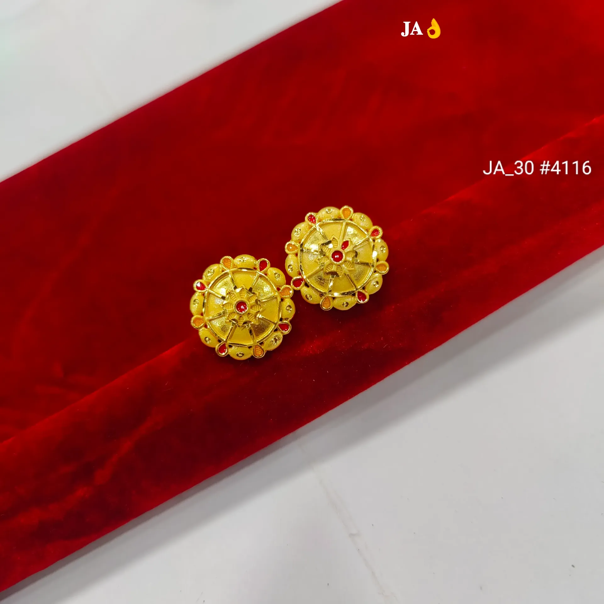 Gold Wheel Design Stud Earrings DN - 4116