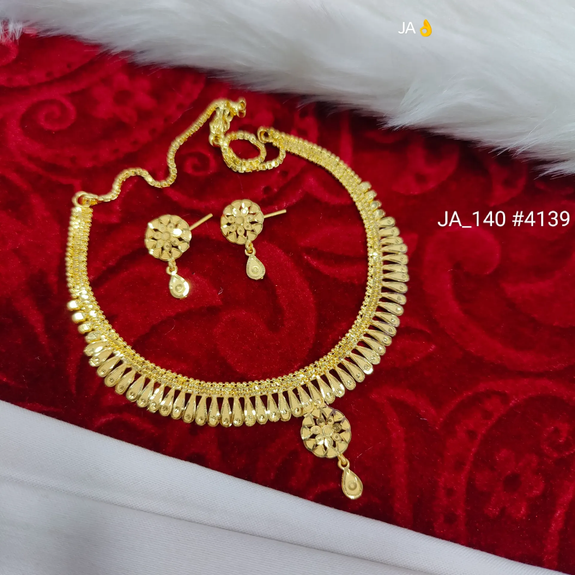 1 Gram Gold Plated  Necklace Set DN-4139
