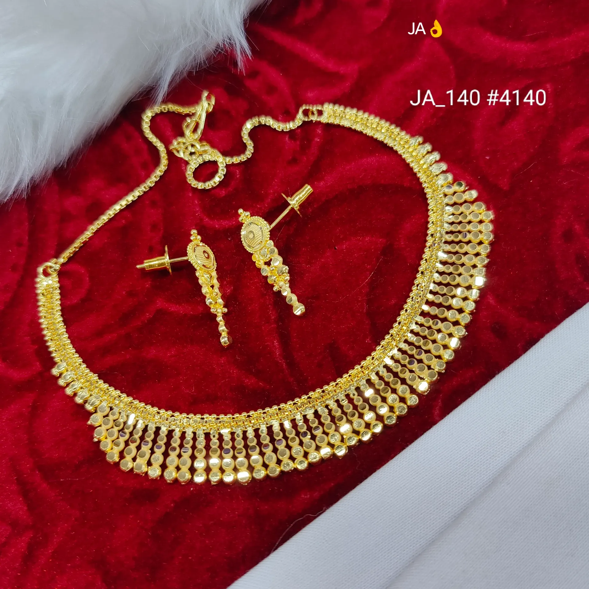 Women's 1 Gram Gold Plated Necklace Set DN-4140