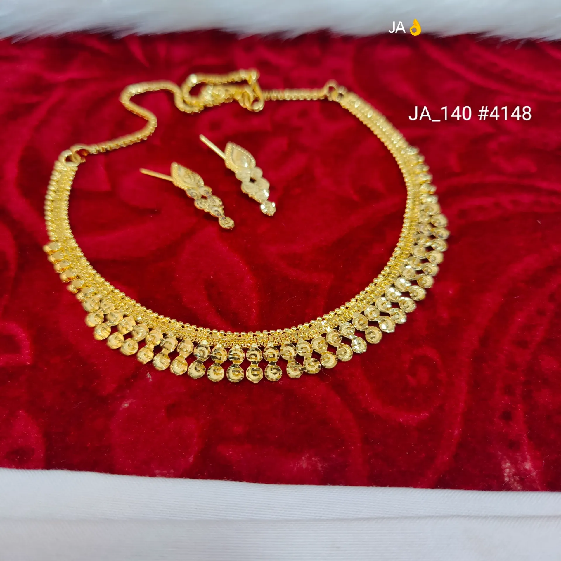 Women's 1 Gram Gold Plated Necklace Set DN-4148