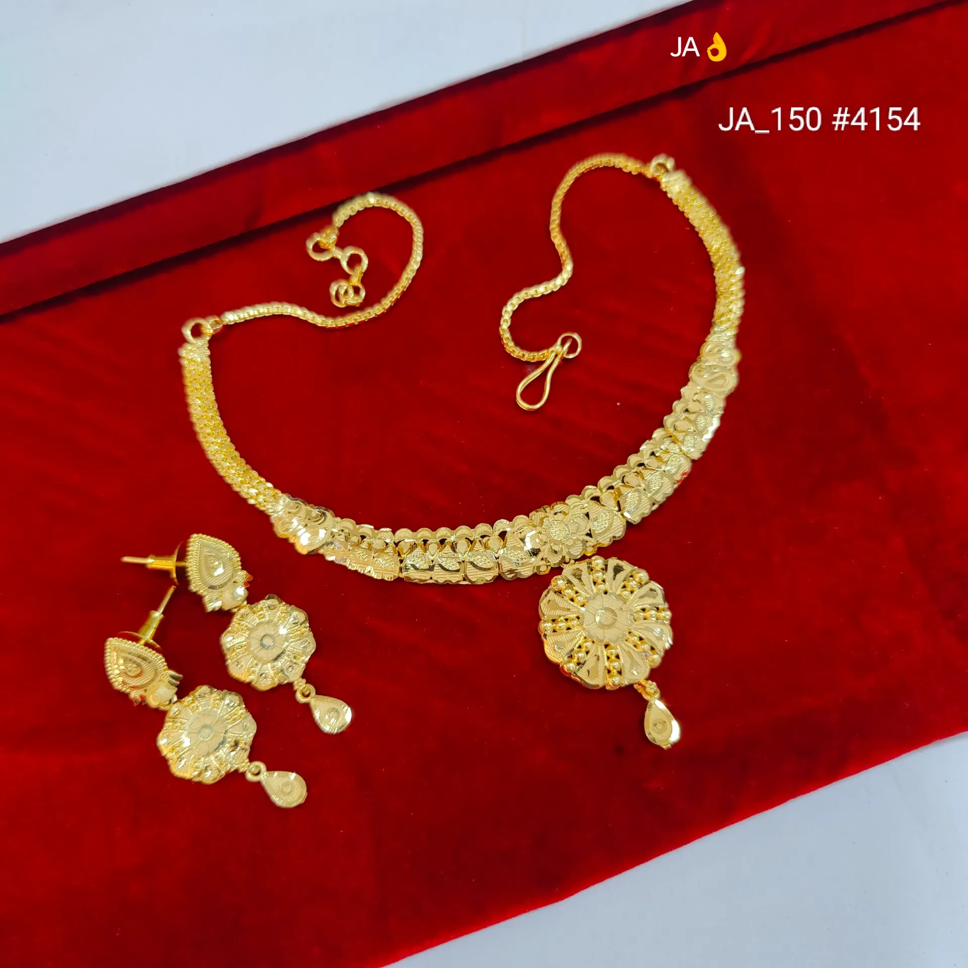 Women's 1 Gram Gold Plated Necklace Set DN-4154