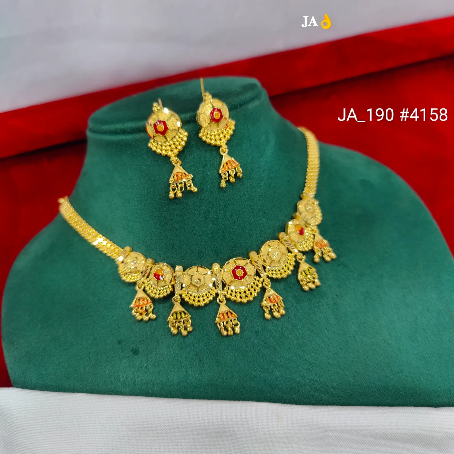 Women's 1 Gram Gold Plated Necklace Set DN-4158