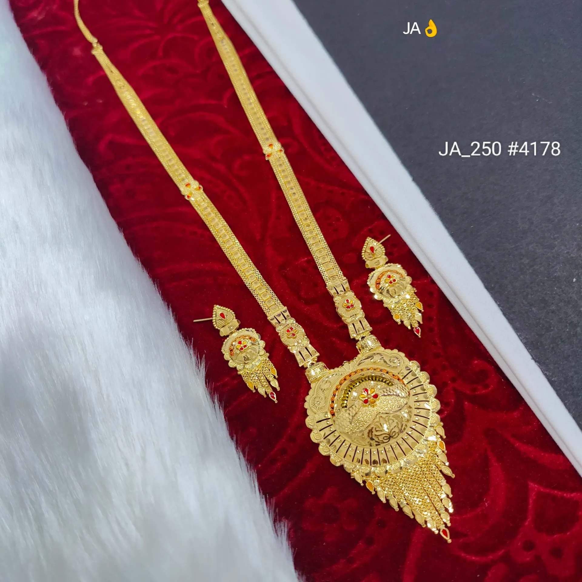 Women's 1 Gram Gold Plated  Rani Haar Set DN-4178