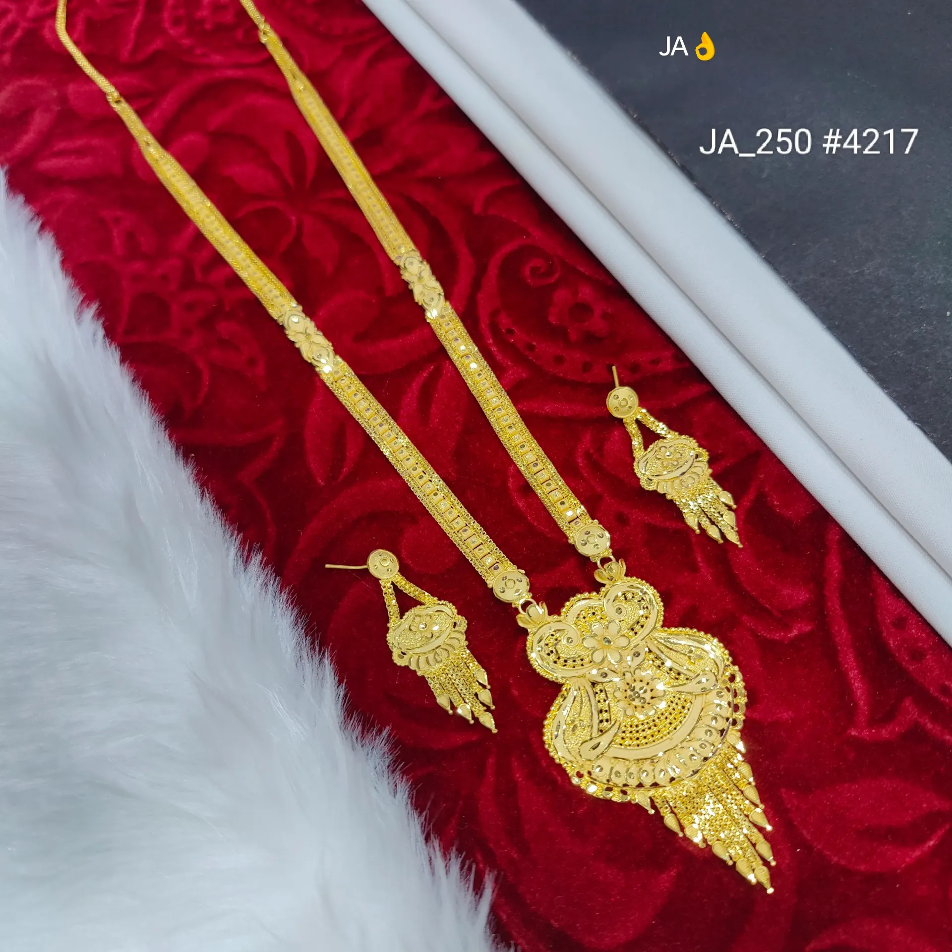 Women's 1 Gram Gold Plated  Rani Haar Set DN-4217