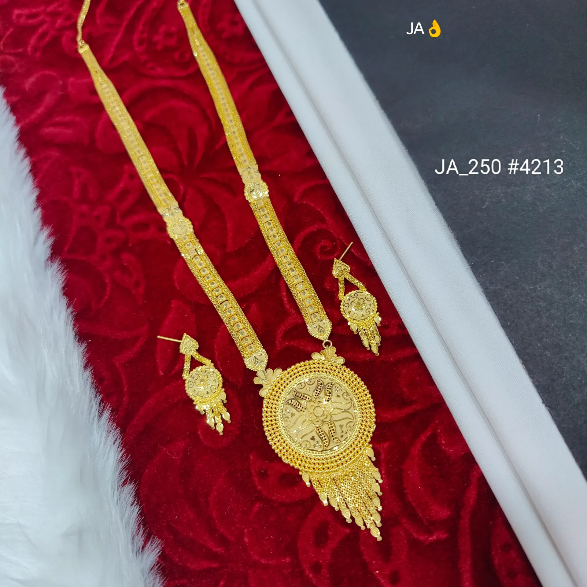 Women's 1 Gram Gold Plated Rani Haar Set DN-4213