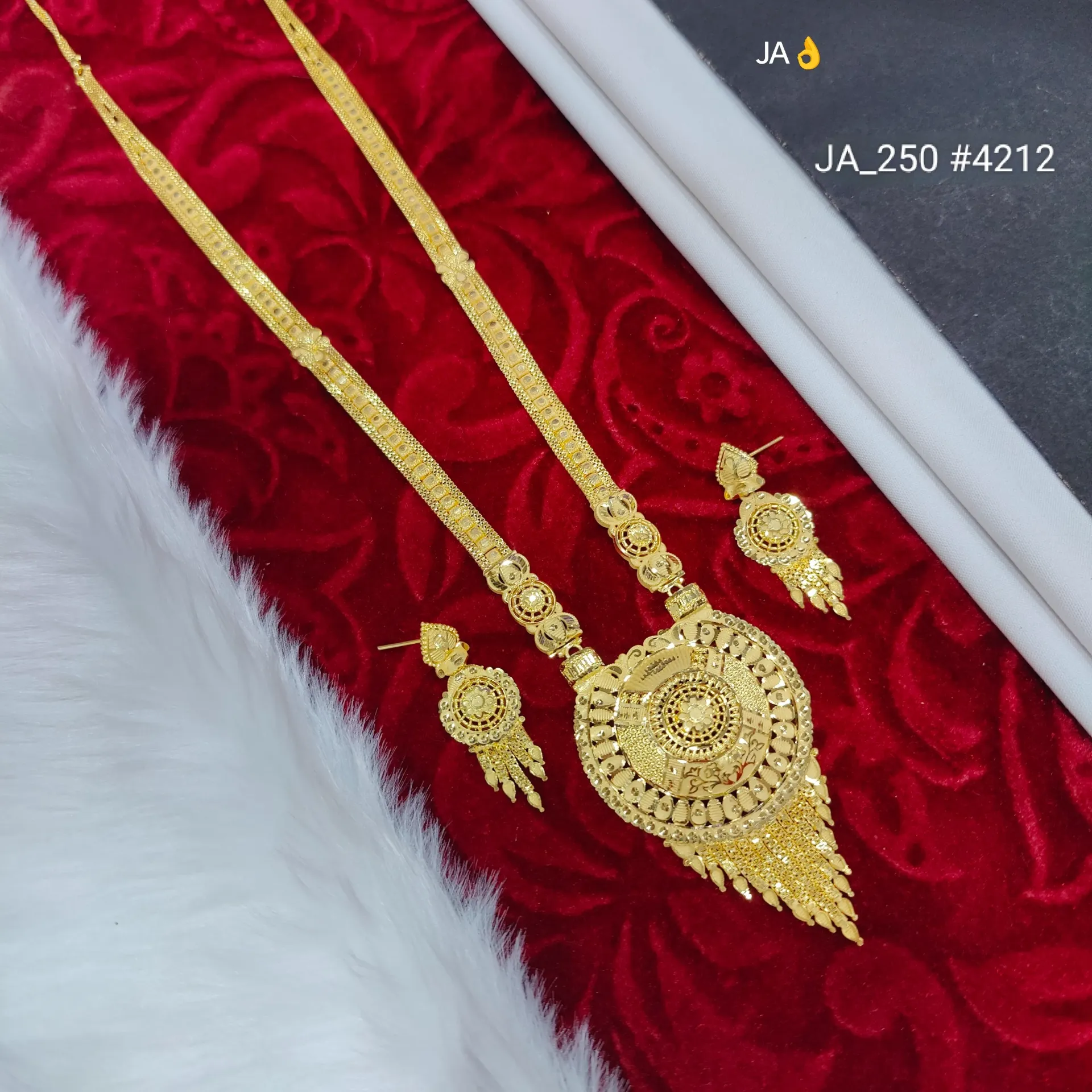 Women's 1 Gram Gold Plated Rani Haar Set DN-4212