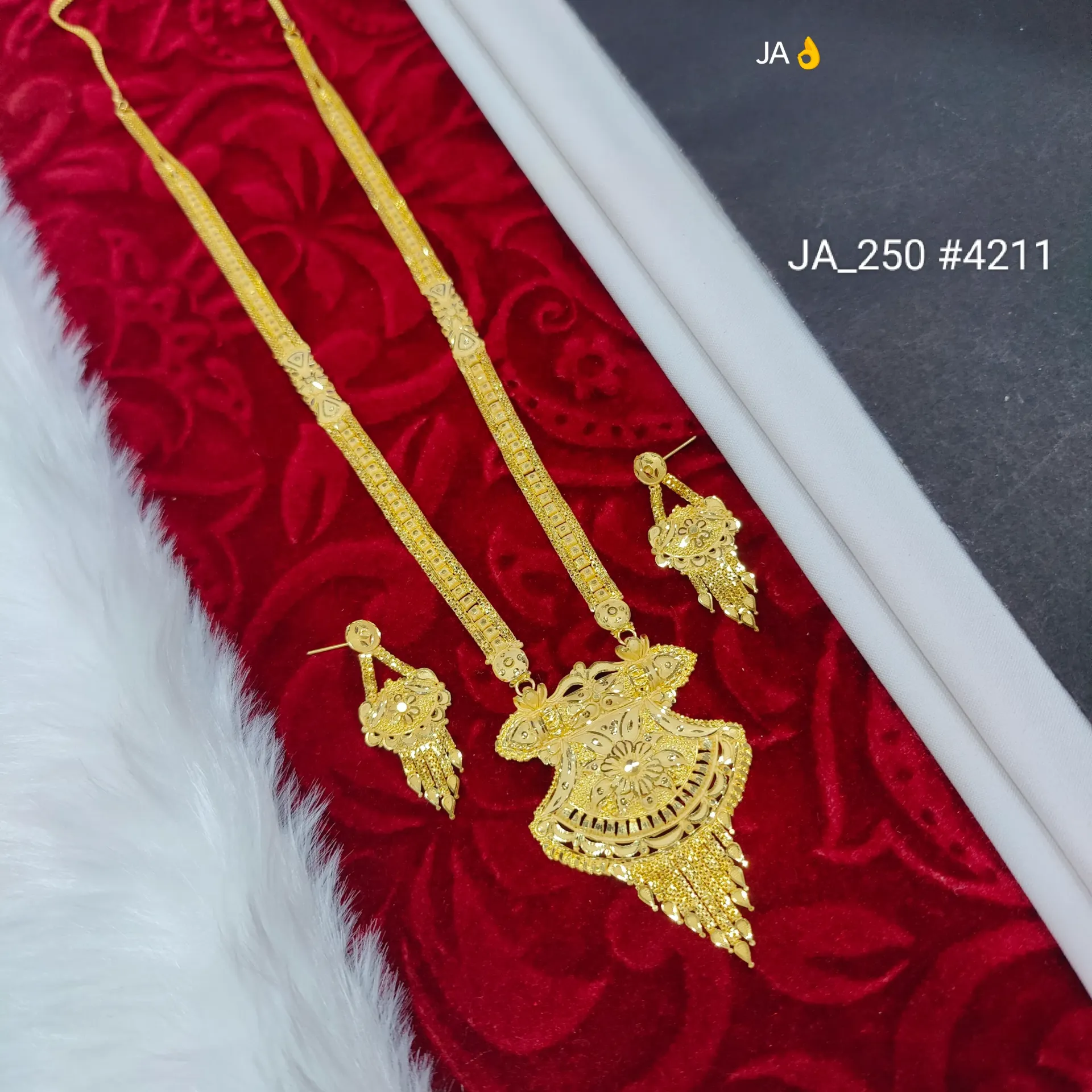 Women's 1 Gram Gold Plated Rani Haar Set DN-4211