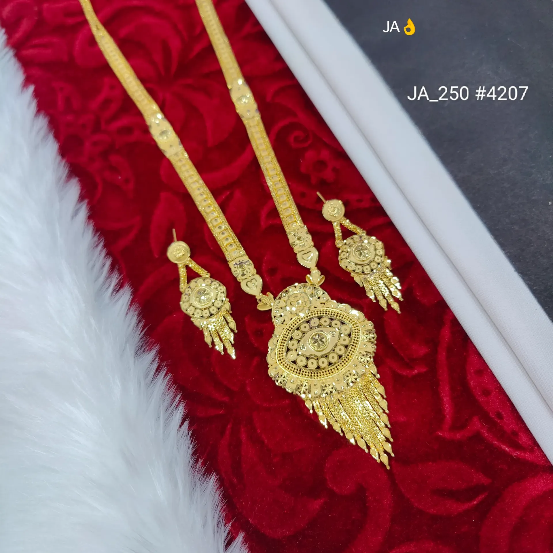 Women's 1 Gram Gold Plated  Designer Rani Haar Set DN-4207