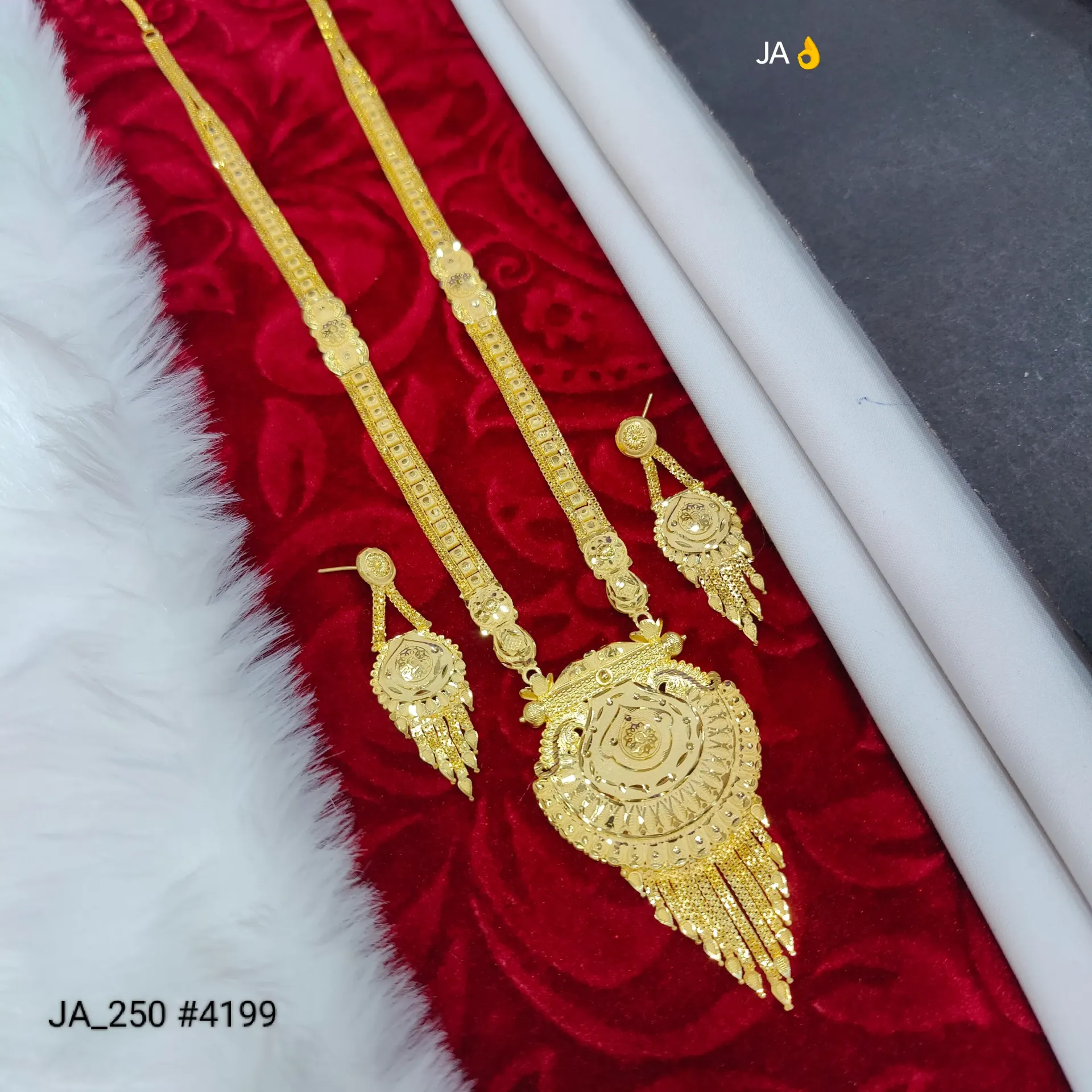 Women's 1 Gram Gold Plated Rani Haar Set DN-4199