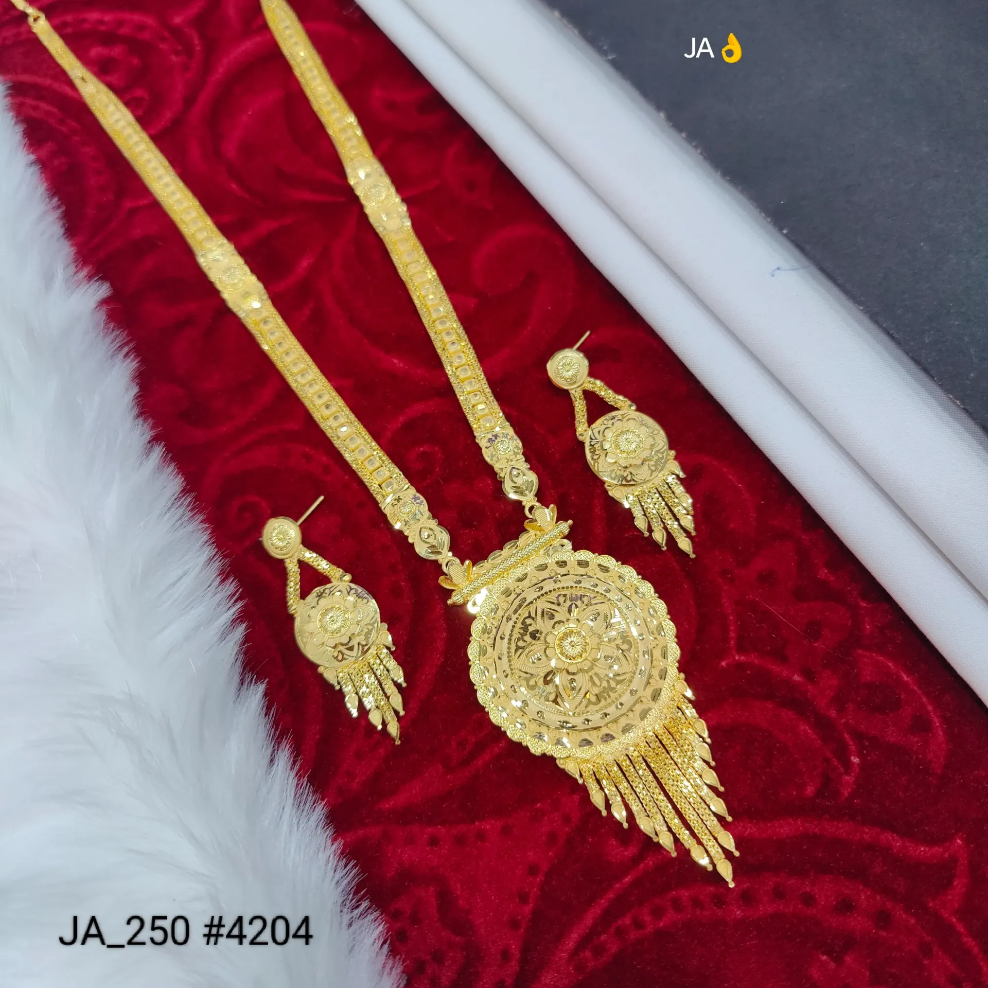 Women's 1 Gram Gold Plated Rani Haar Set DN-4204