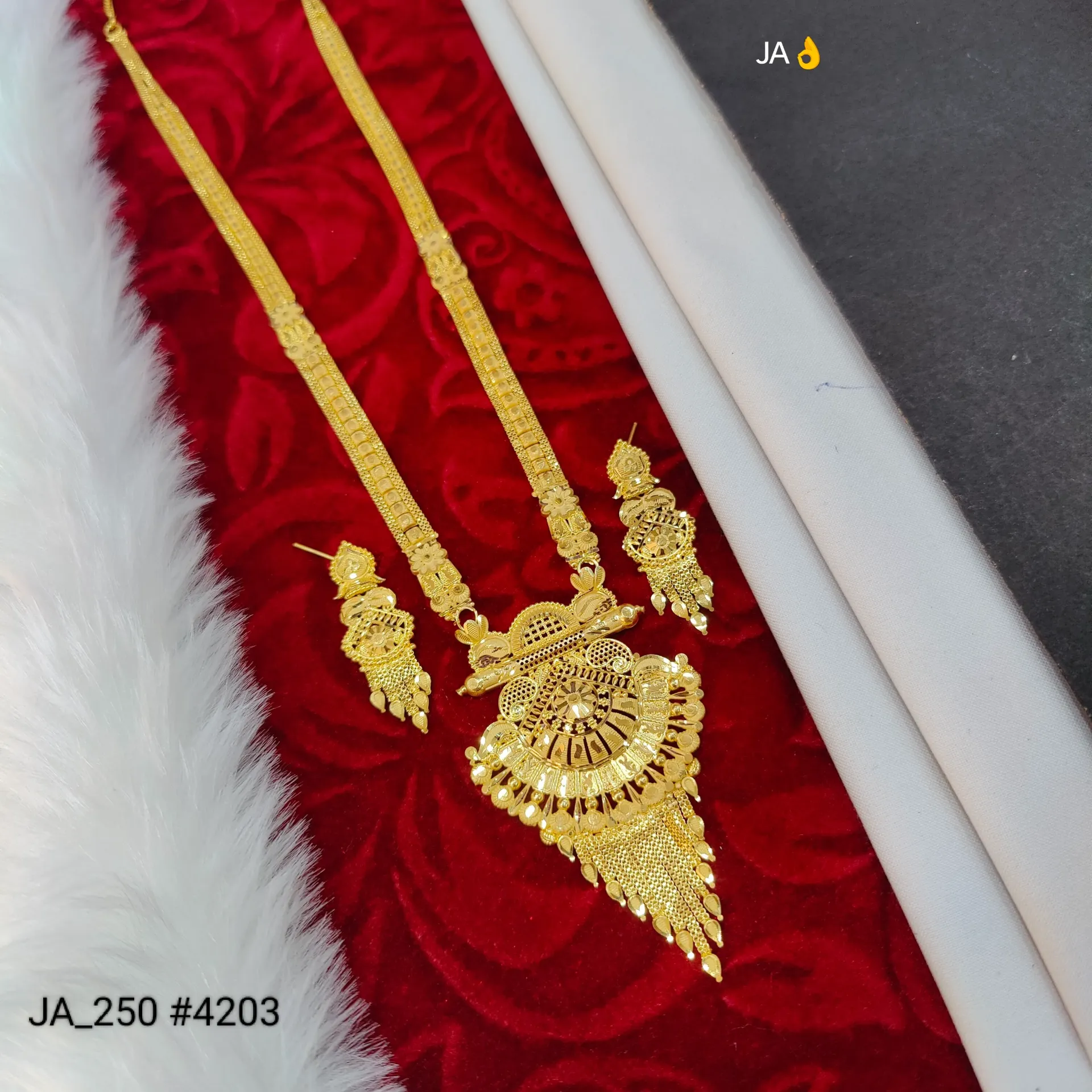 Women's 1 Gram Gold Plated Rani Haar Set DN-4203
