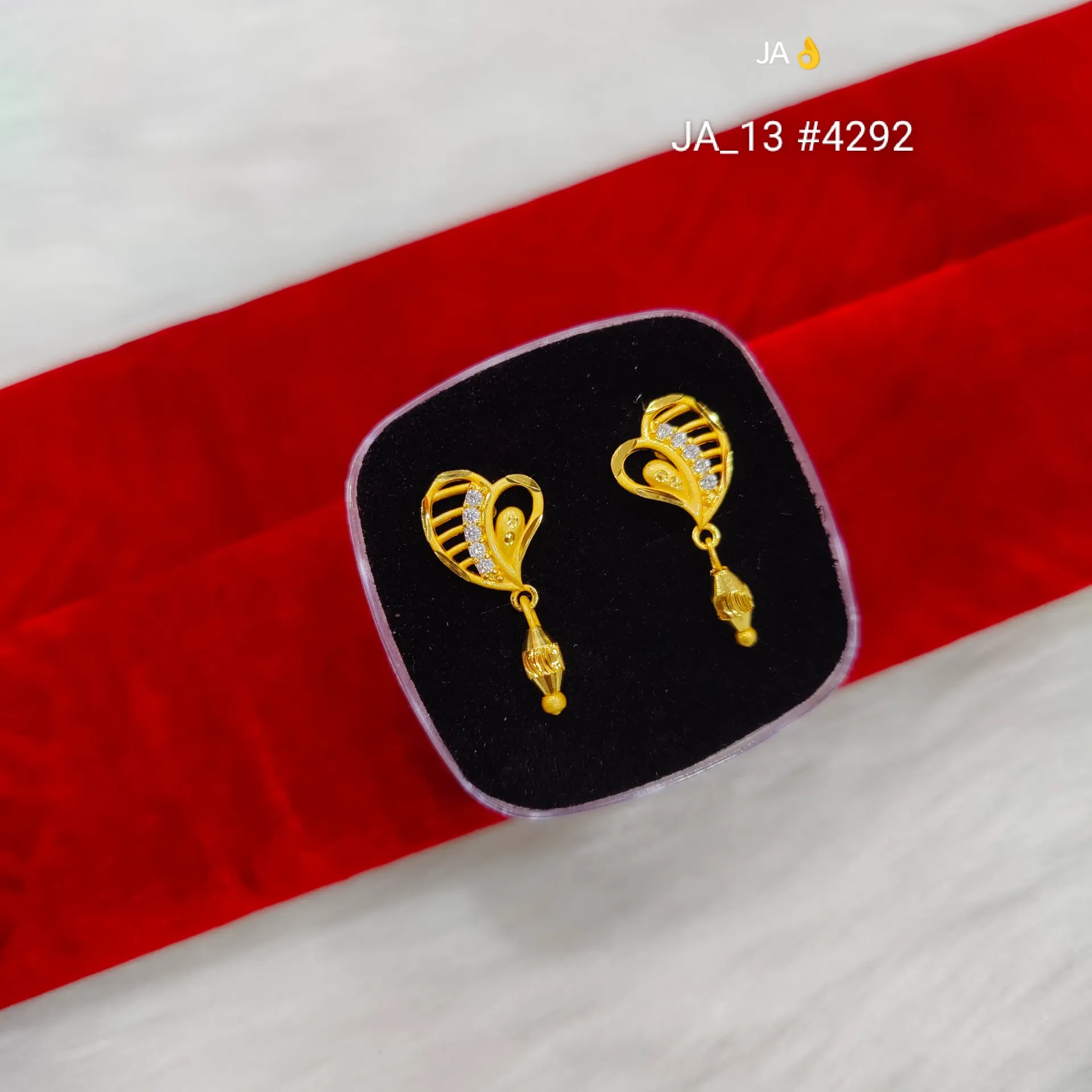 Women’s Gold Plated Designer Heart Shape DN-4292