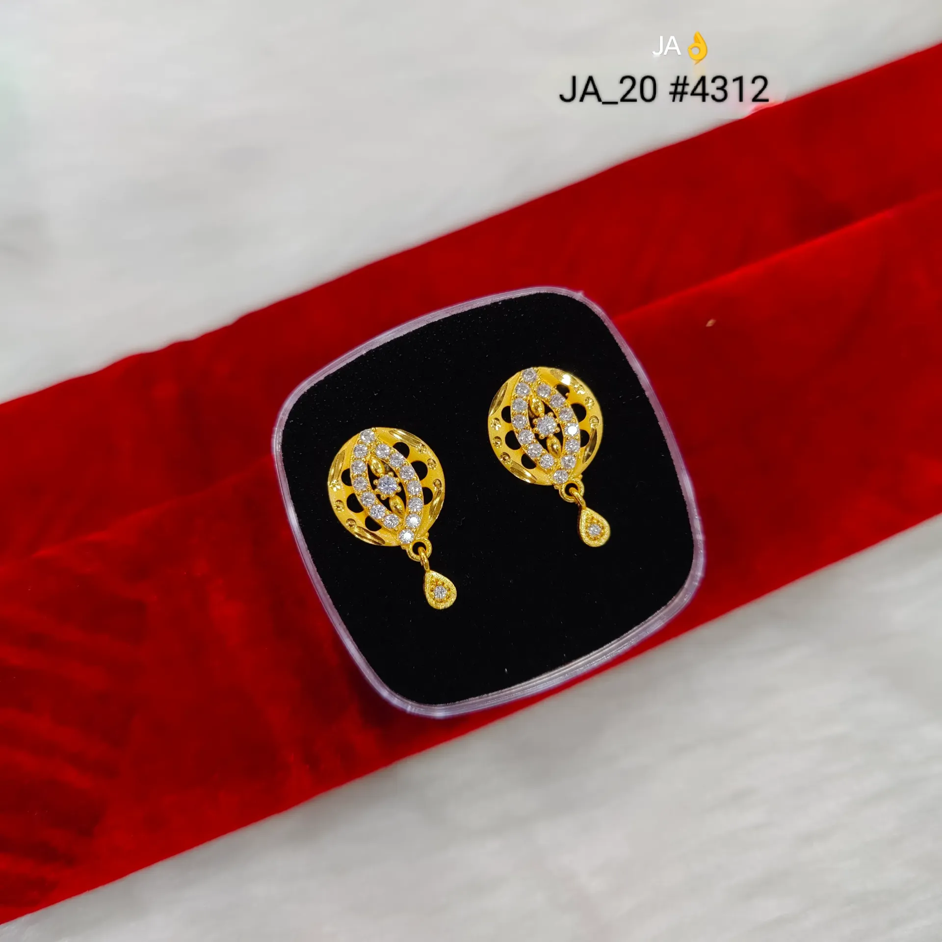 Women’s Gold Plated Oval CZ Drop Earrings DN-4312