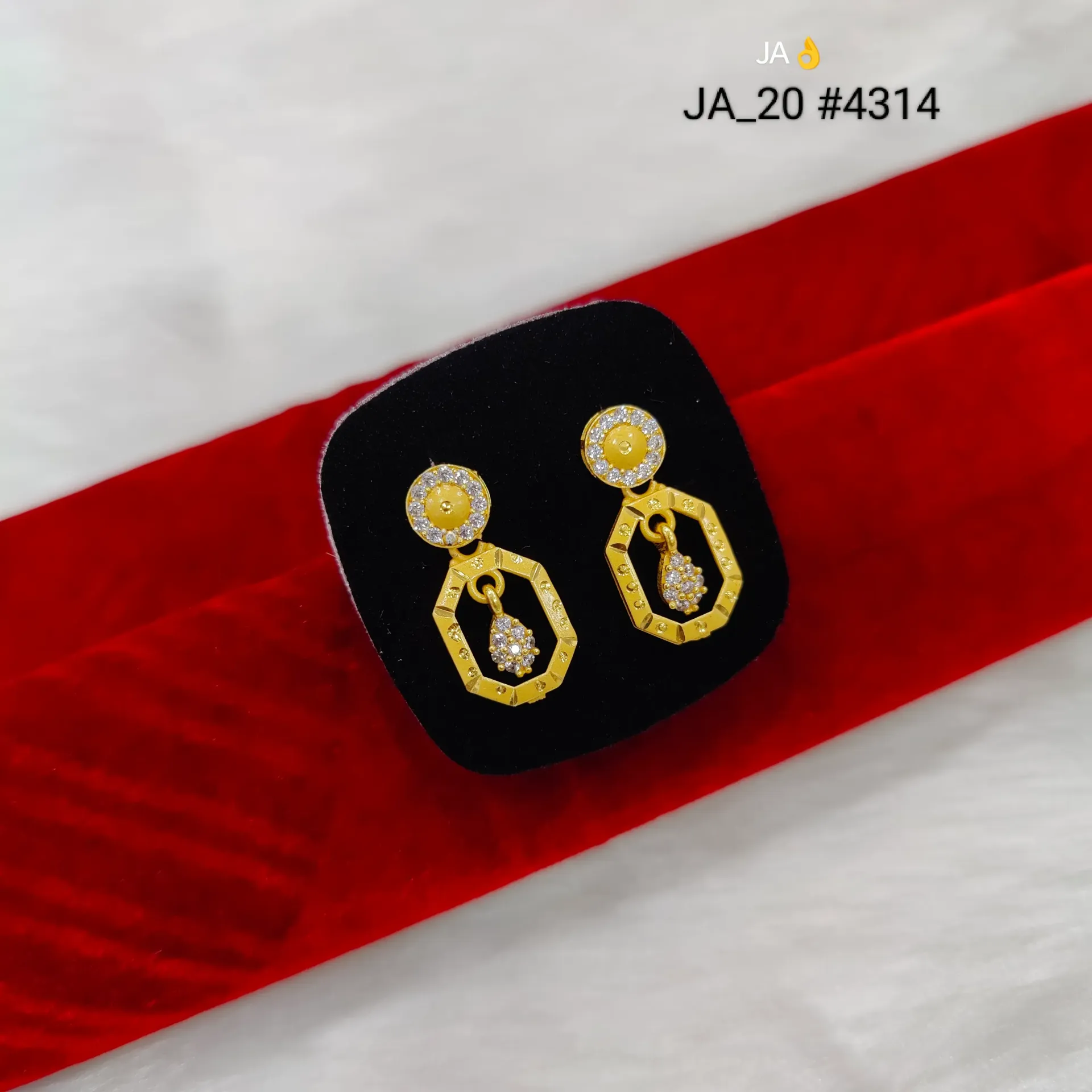 Women’s Gold Plated Geometric Drop Earrings DN-4314