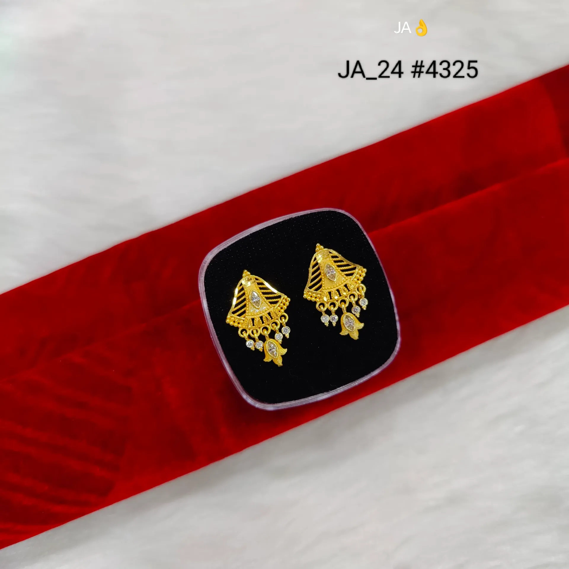 Gold Plated Traditional Jhumka Earrings DN-4325