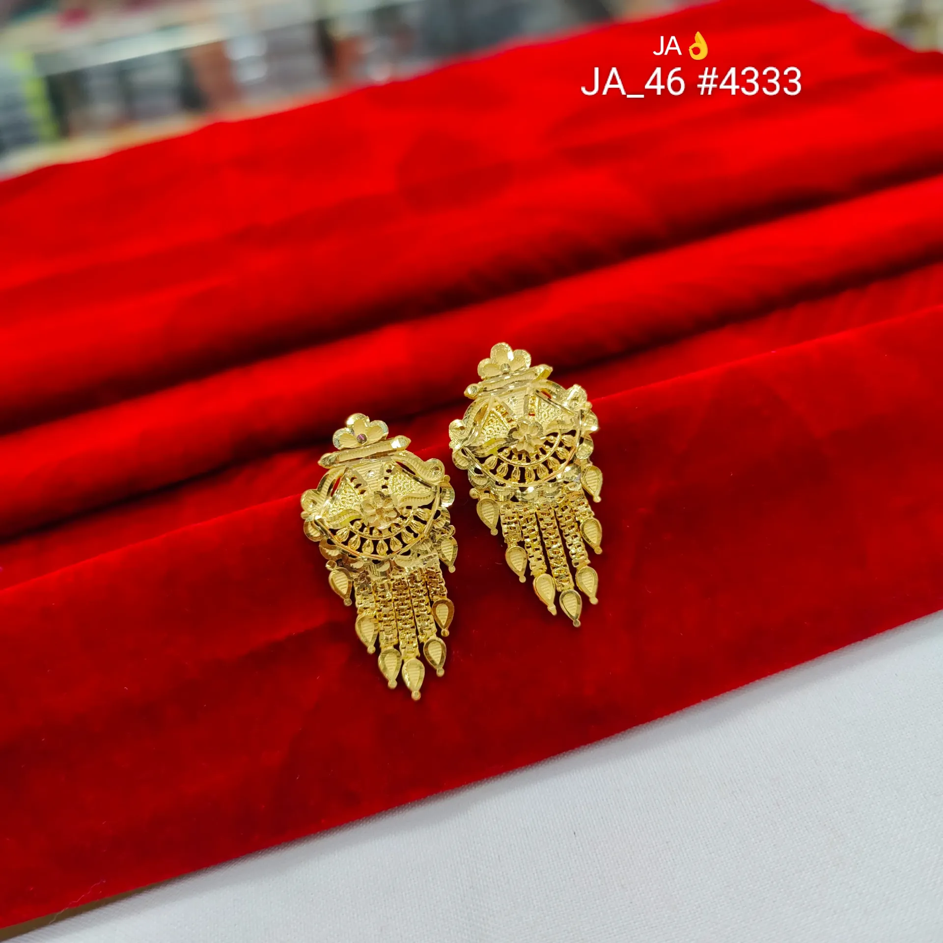Gold Tone Traditional Floral Jhumki Earrings DN-4333