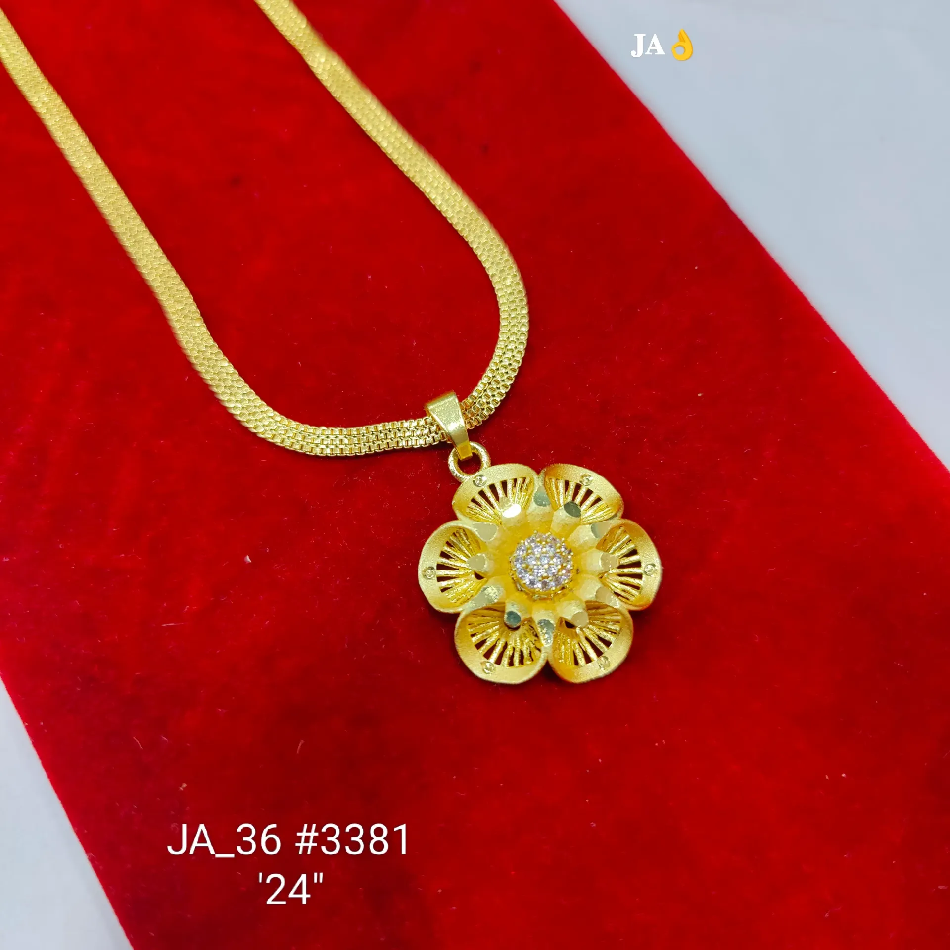 1 Gram Gold Plated Floral Pendant Chain DN-3381