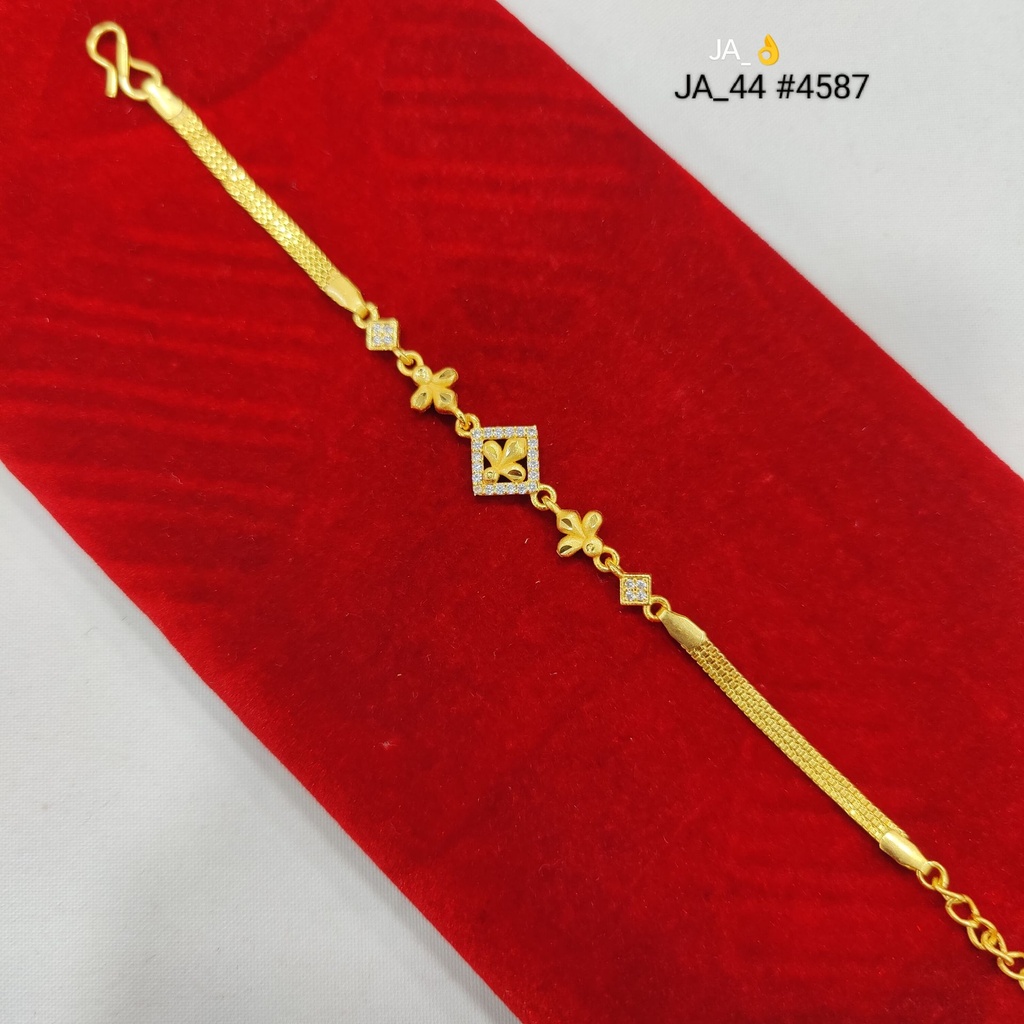 Gold Plated Floral Designer Bracelet DN-4587
