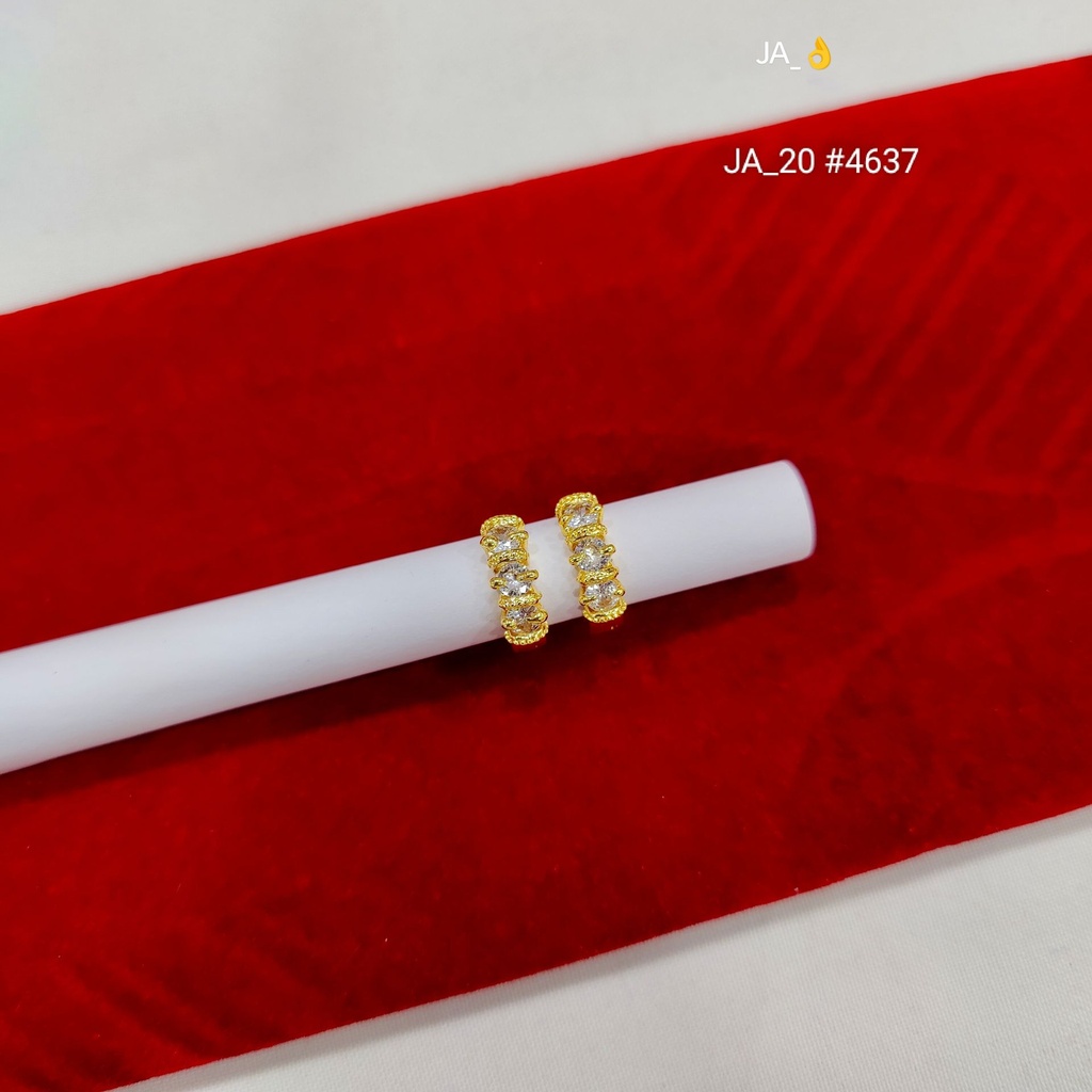 Gold Plated Crystal Link Hoop Earrings  DN-4637